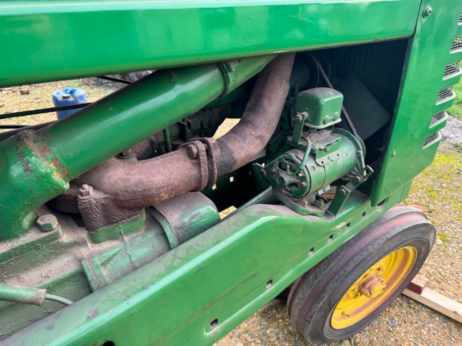 1948 John Deere Model A row crop tractor with side belt pulley, rear PTO and drawbar and twin front - Bild 15 aus 15