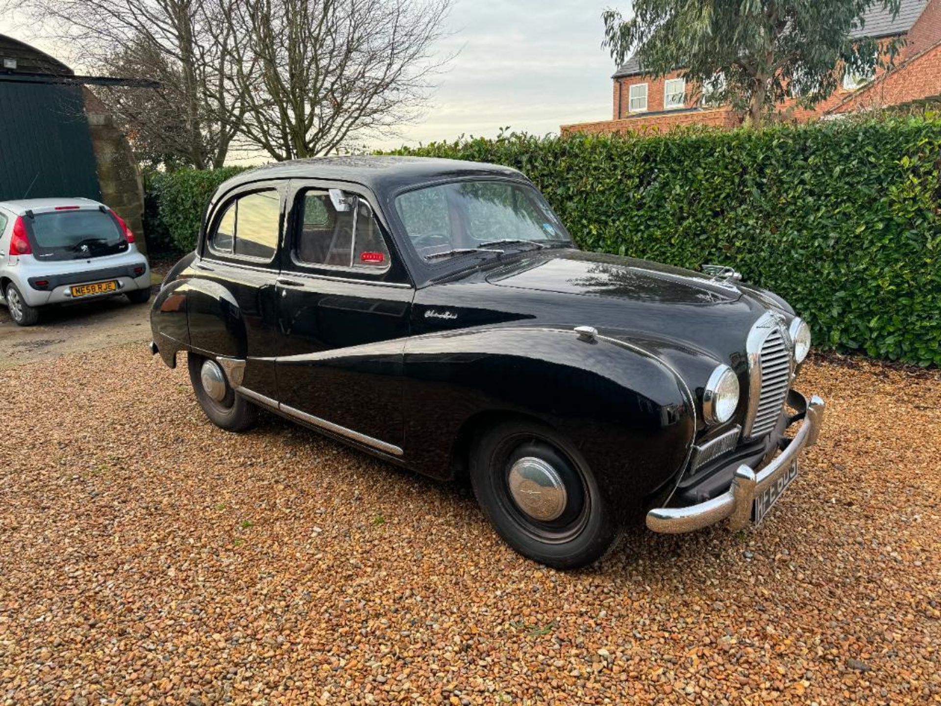 1954 Austin A40 Somerset black saloon car with 1200cc petrol engine, red leather interior and spare - Image 16 of 24