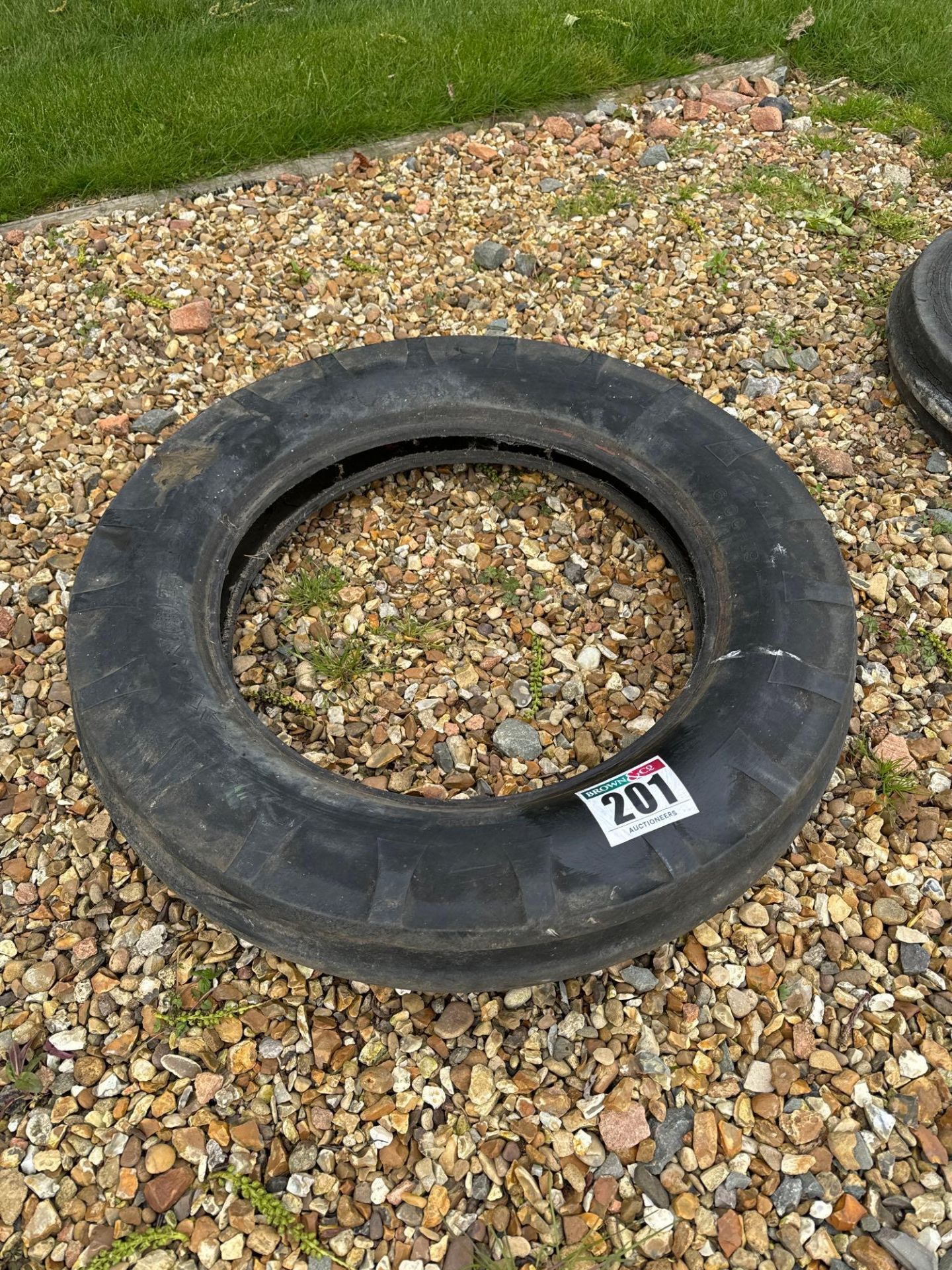 Single Avon 6.00-19 tyre only