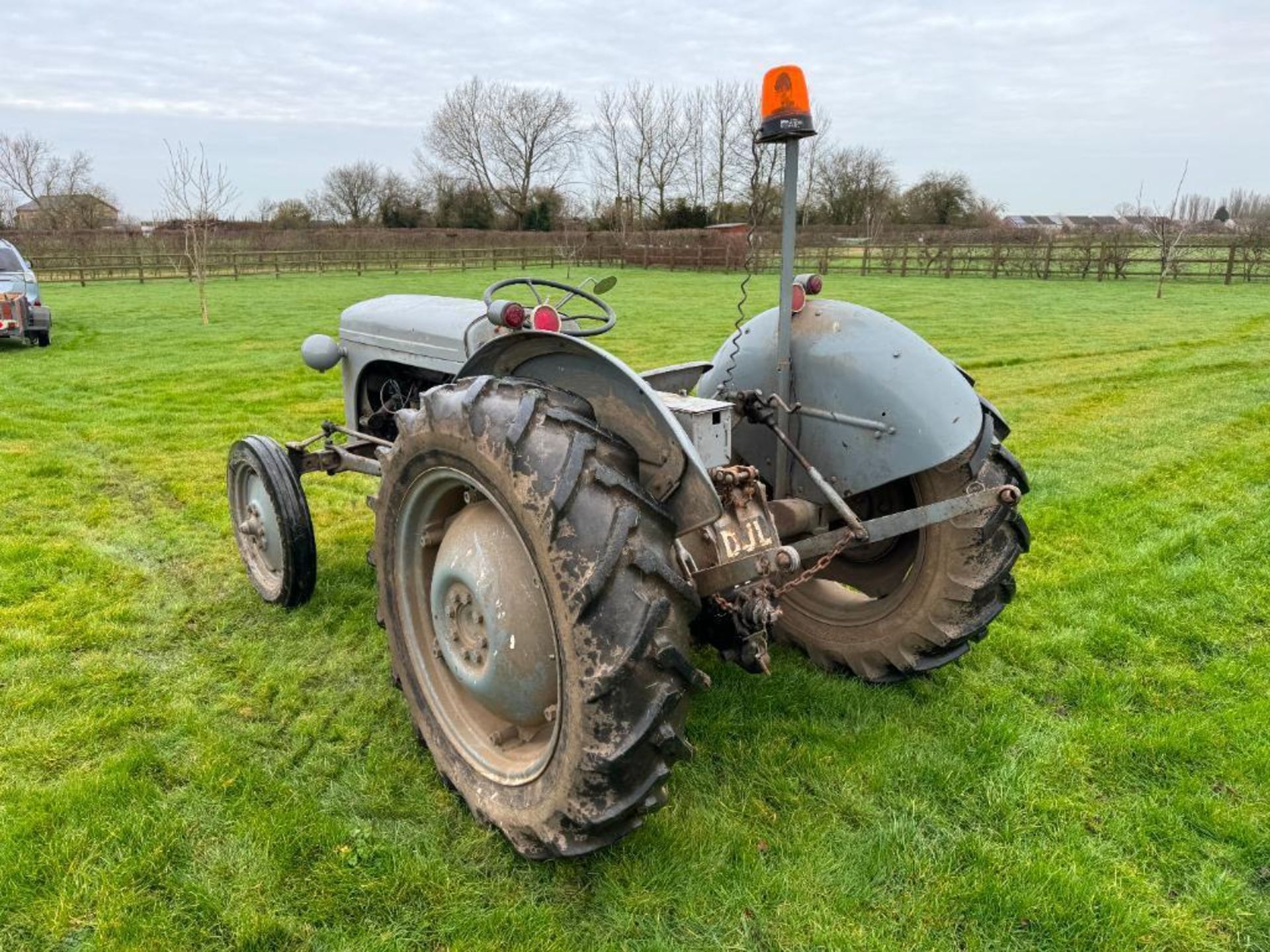 1950 Ferguson TEA 2wd petrol paraffin tractor with rear linkage and hitch on 10-28 rear and 4.00-19 - Image 10 of 19