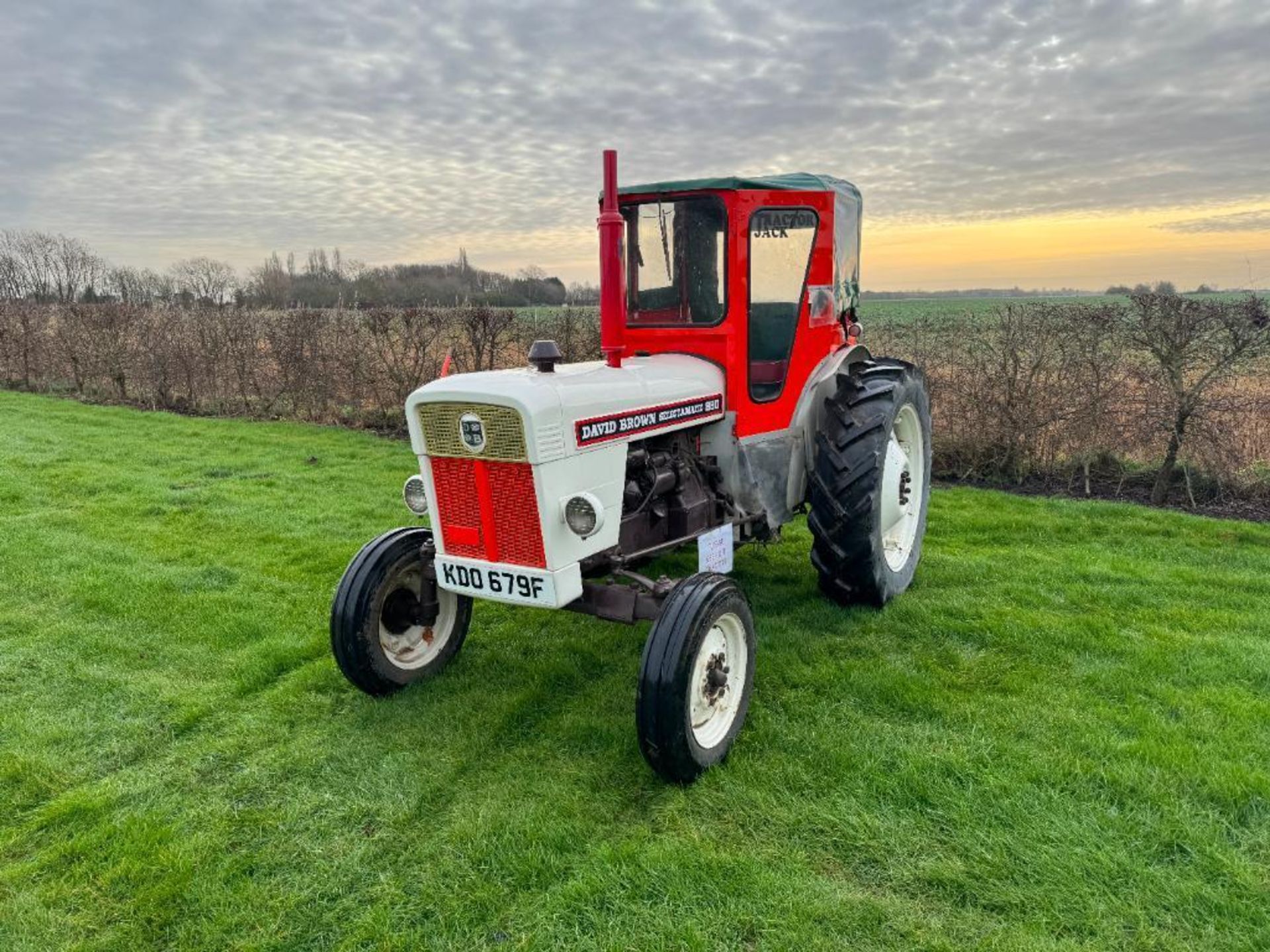 1968 David Brown 880 Selectamatic 2wd diesel tractor with canvas cab, rear hydraulic valve, PTO, rea - Image 2 of 19