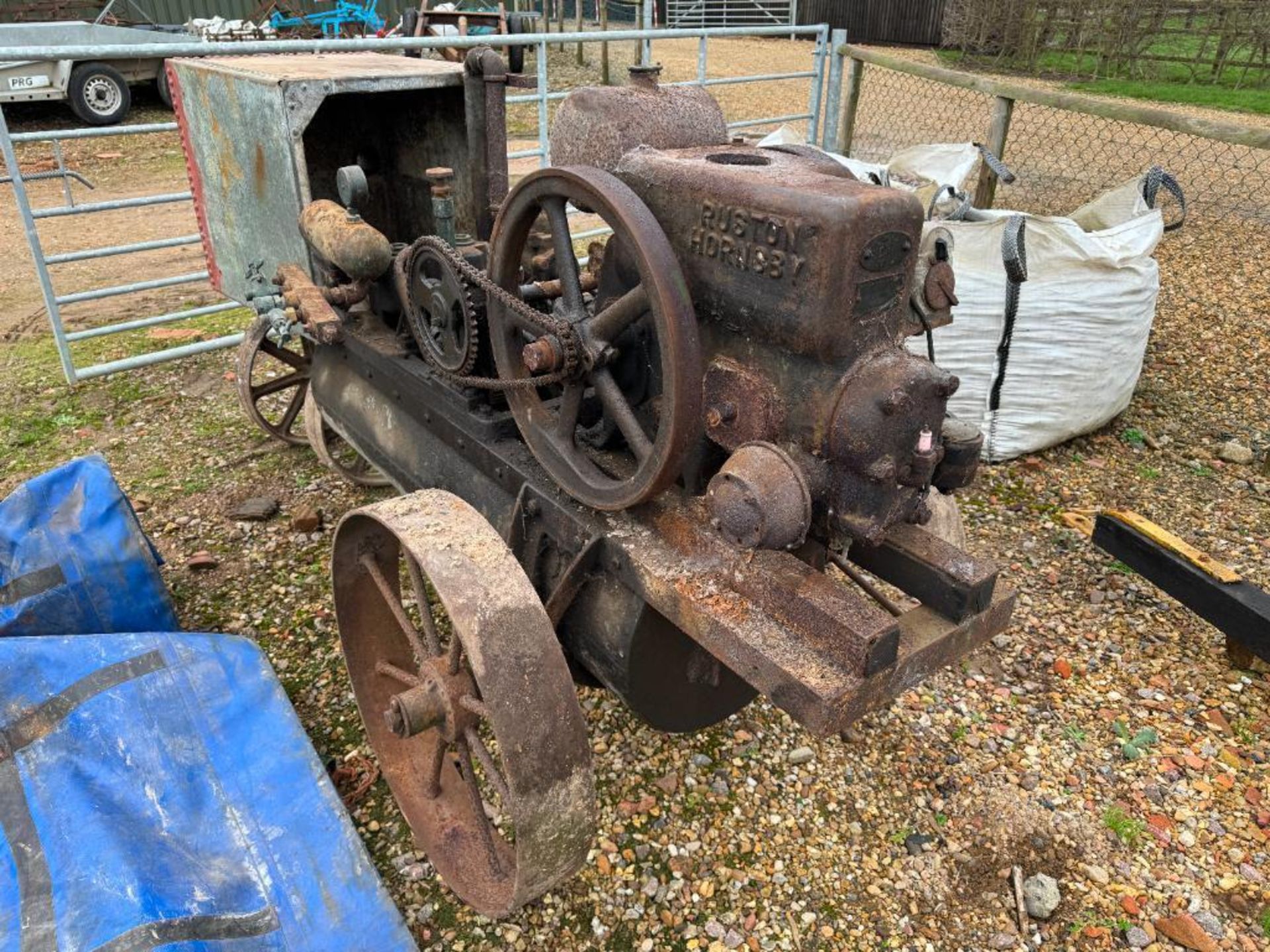 Ruston Hornsby "Coopers Demon" orchard sprayer. ​​​​​​​NB: Starting handle in office - Bild 4 aus 10