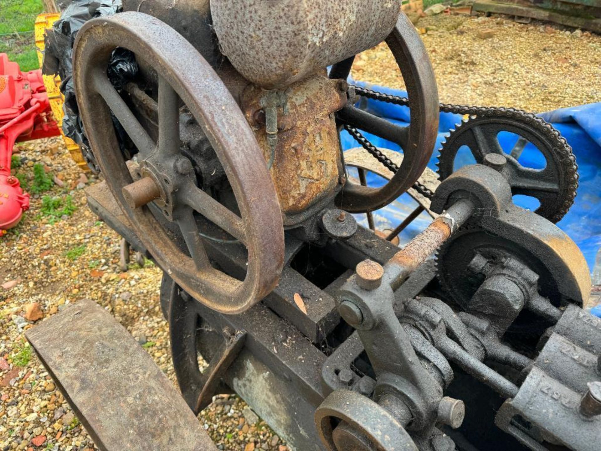 Ruston Hornsby "Coopers Demon" orchard sprayer. ​​​​​​​NB: Starting handle in office - Image 7 of 10