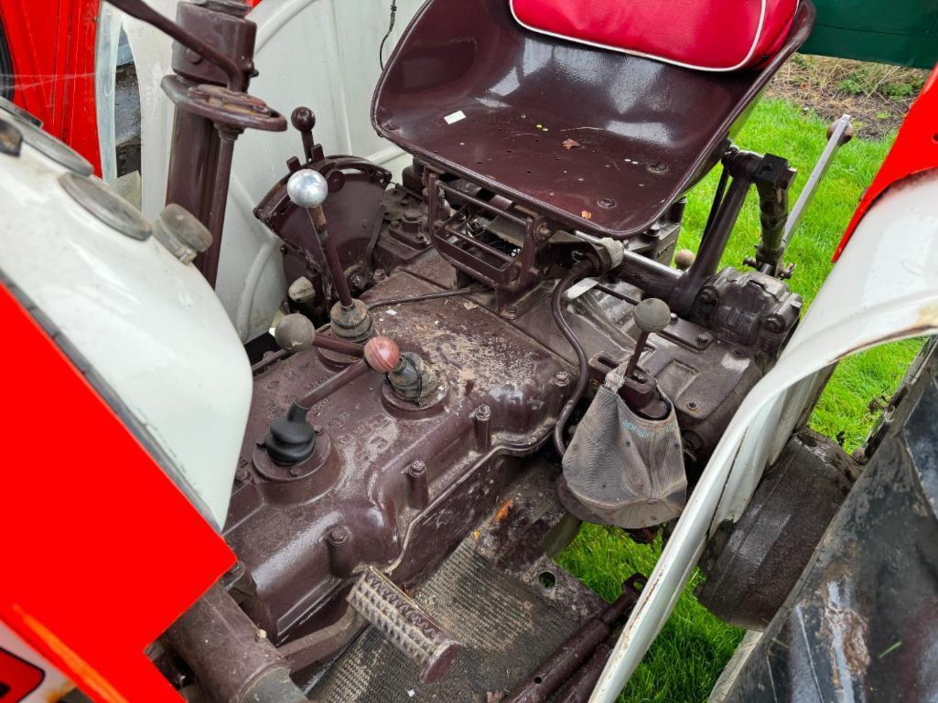1968 David Brown 880 Selectamatic 2wd diesel tractor with canvas cab, rear hydraulic valve, PTO, rea - Image 19 of 19