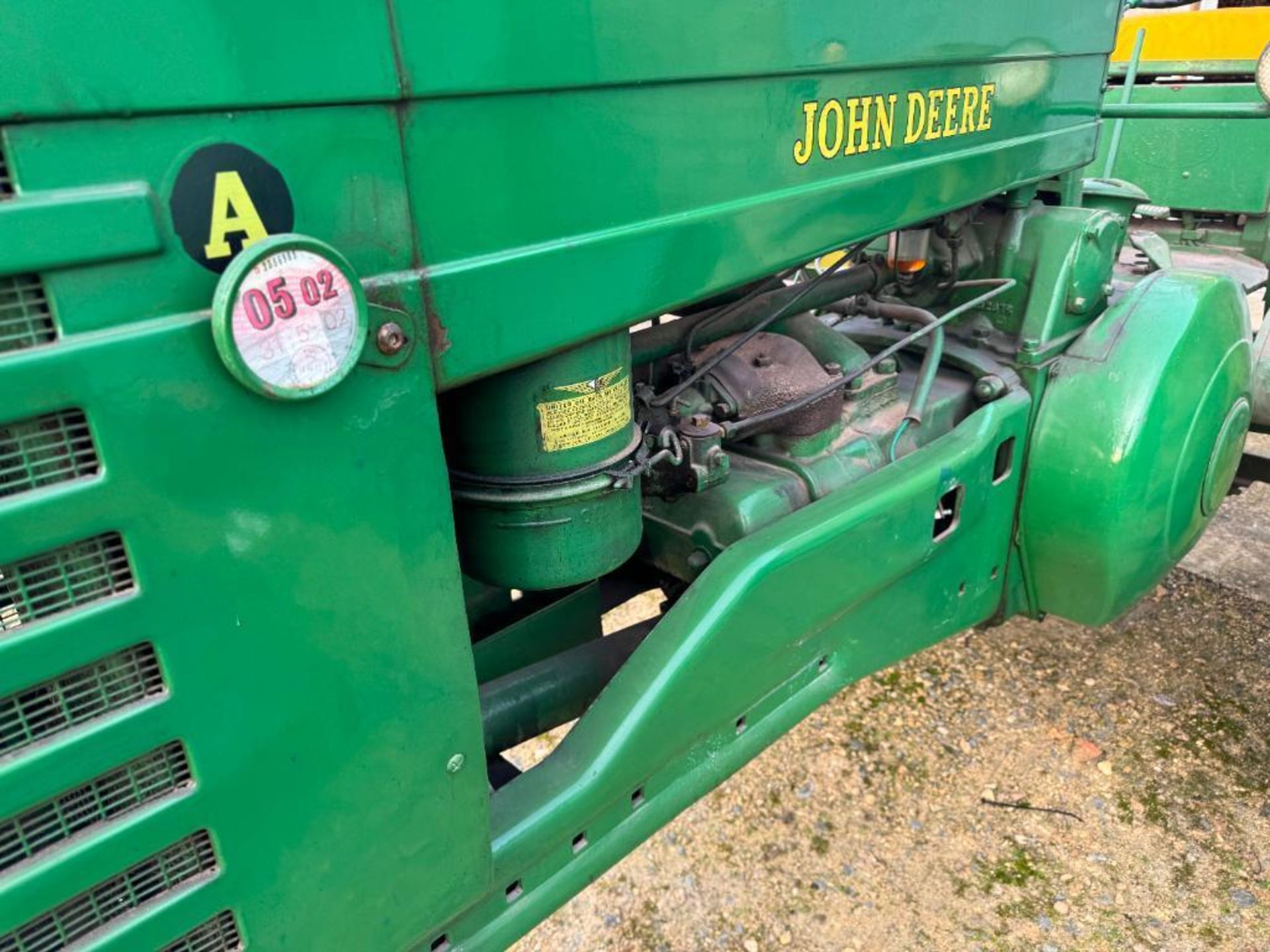 1948 John Deere Model A row crop tractor with side belt pulley, rear PTO and drawbar and twin front - Image 5 of 15