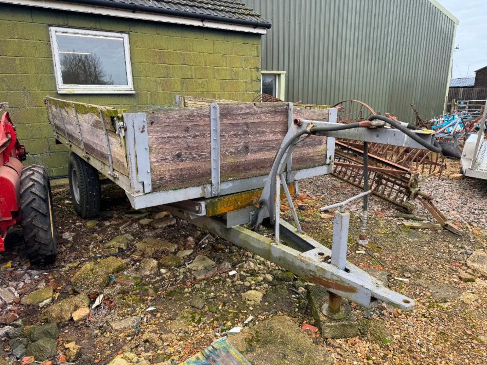 Wooden dropside 3t high tip hydraulic tipping single axle trailer on 9.00-16 wheels and tyres - Image 3 of 4