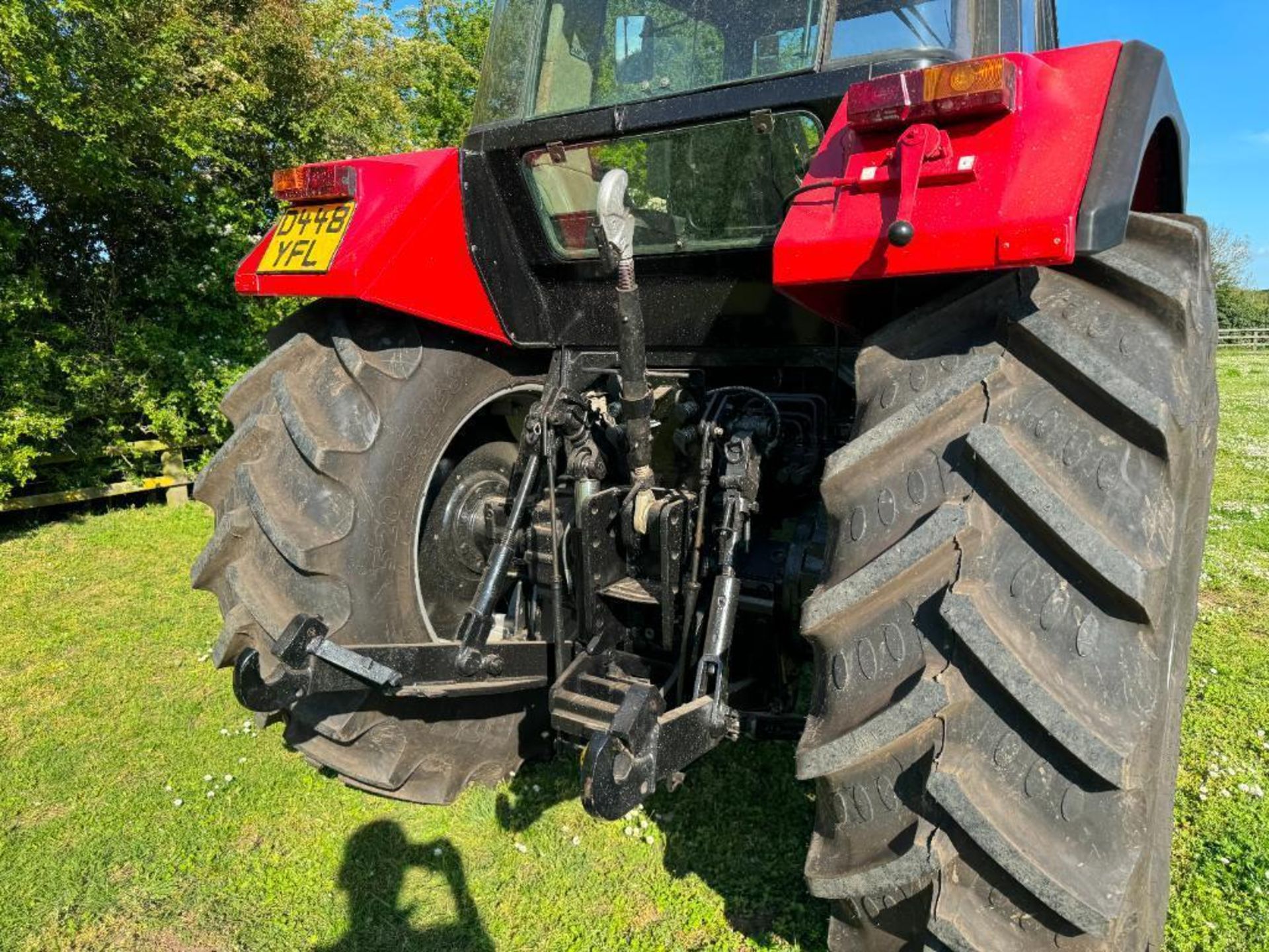 1987 Case International 1455XL 4wd tractor with 14no front wafer weights, 2 manual double acting spo - Image 9 of 27