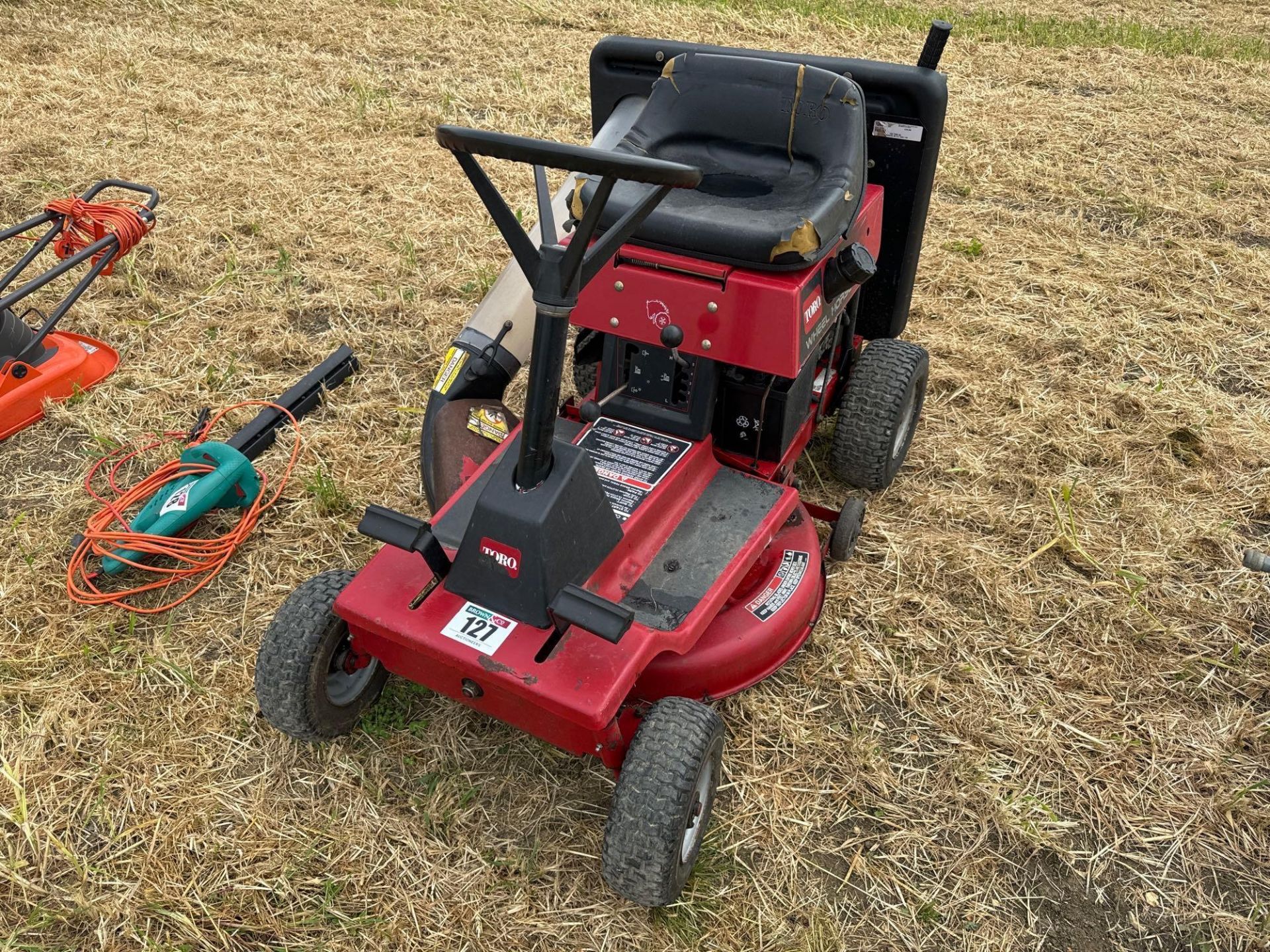 Toro 8-25 wheel horse