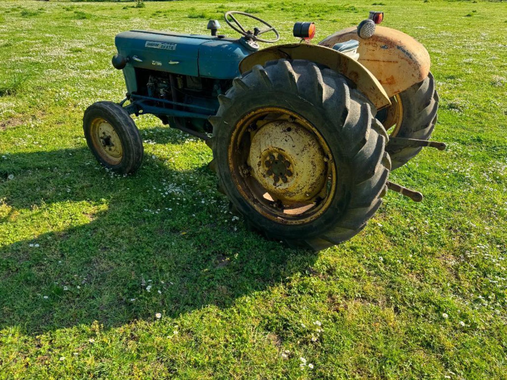 Fordson Super Dexta 2wd diesel tractor with rear linkage, PTO and underslung exhaust on 12.4-28 rear - Image 9 of 16