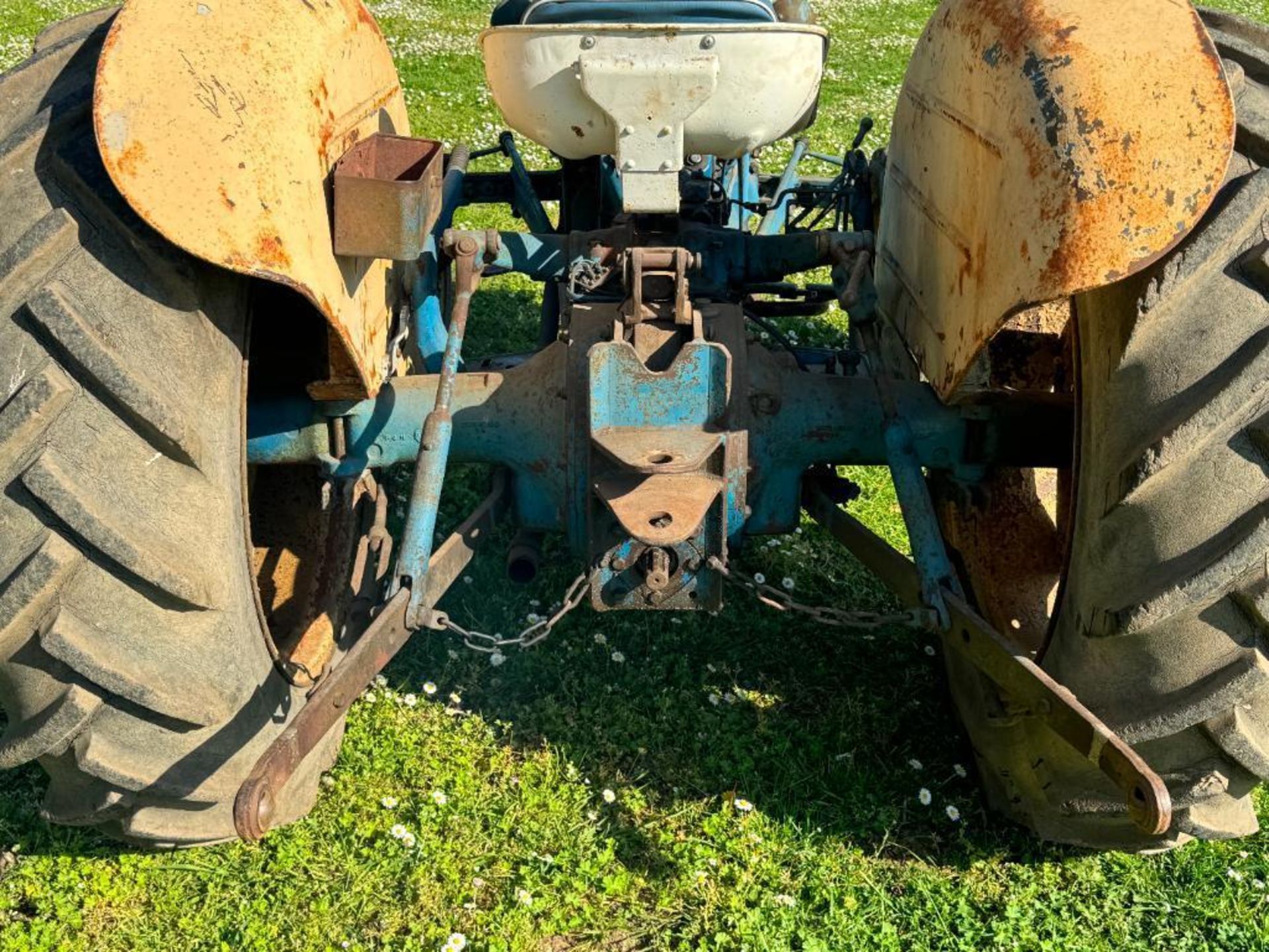 Fordson Super Dexta 2wd diesel tractor with rear linkage, PTO and underslung exhaust on 12.4-28 rear - Image 5 of 16