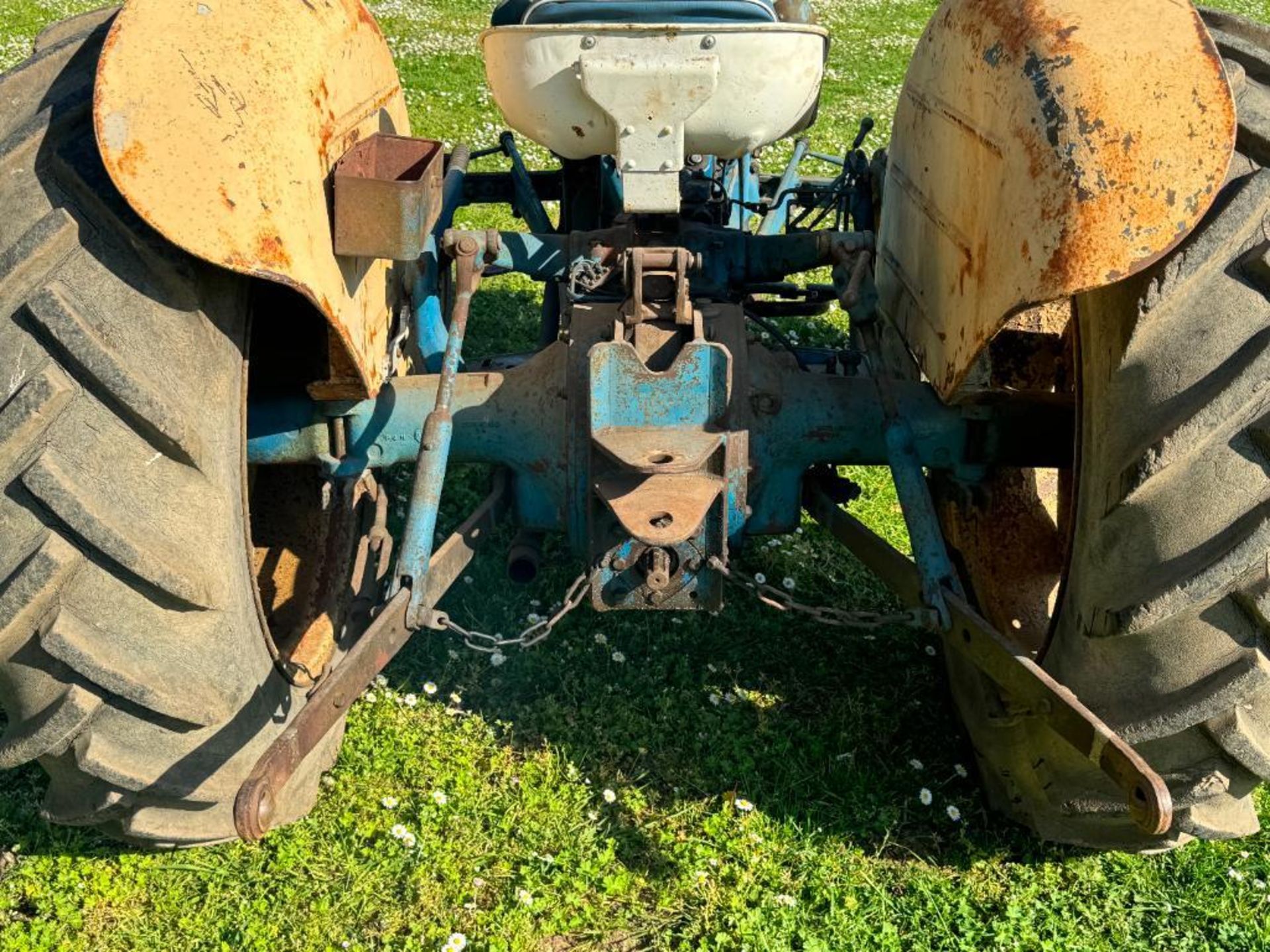 Fordson Super Dexta 2wd diesel tractor with rear linkage, PTO and underslung exhaust on 12.4-28 rear - Image 5 of 15