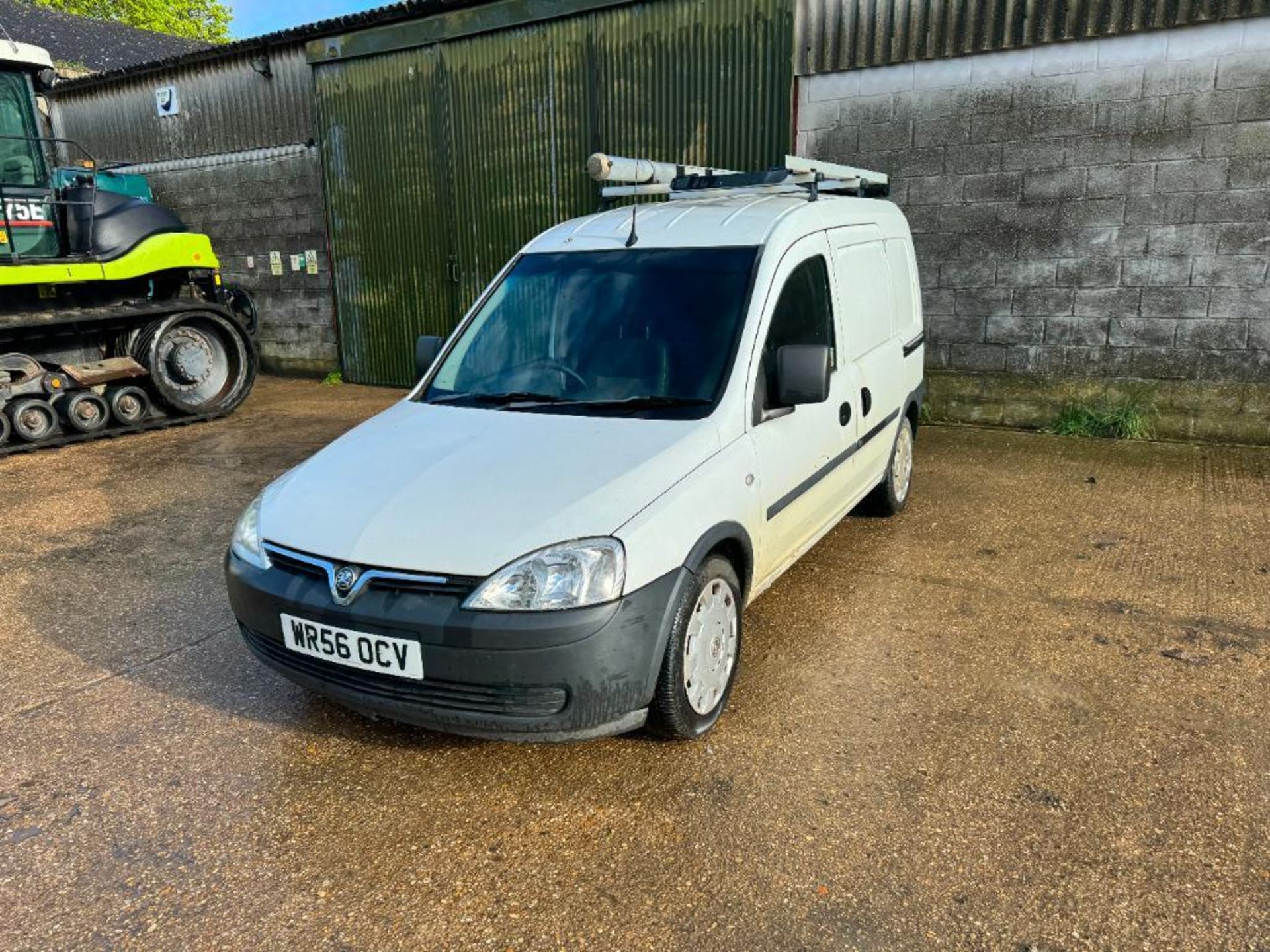 2007 Vauxhall Combo CDTi 2wd diesel van, manual, roof rack and internal racking on 185/60R15 wheels