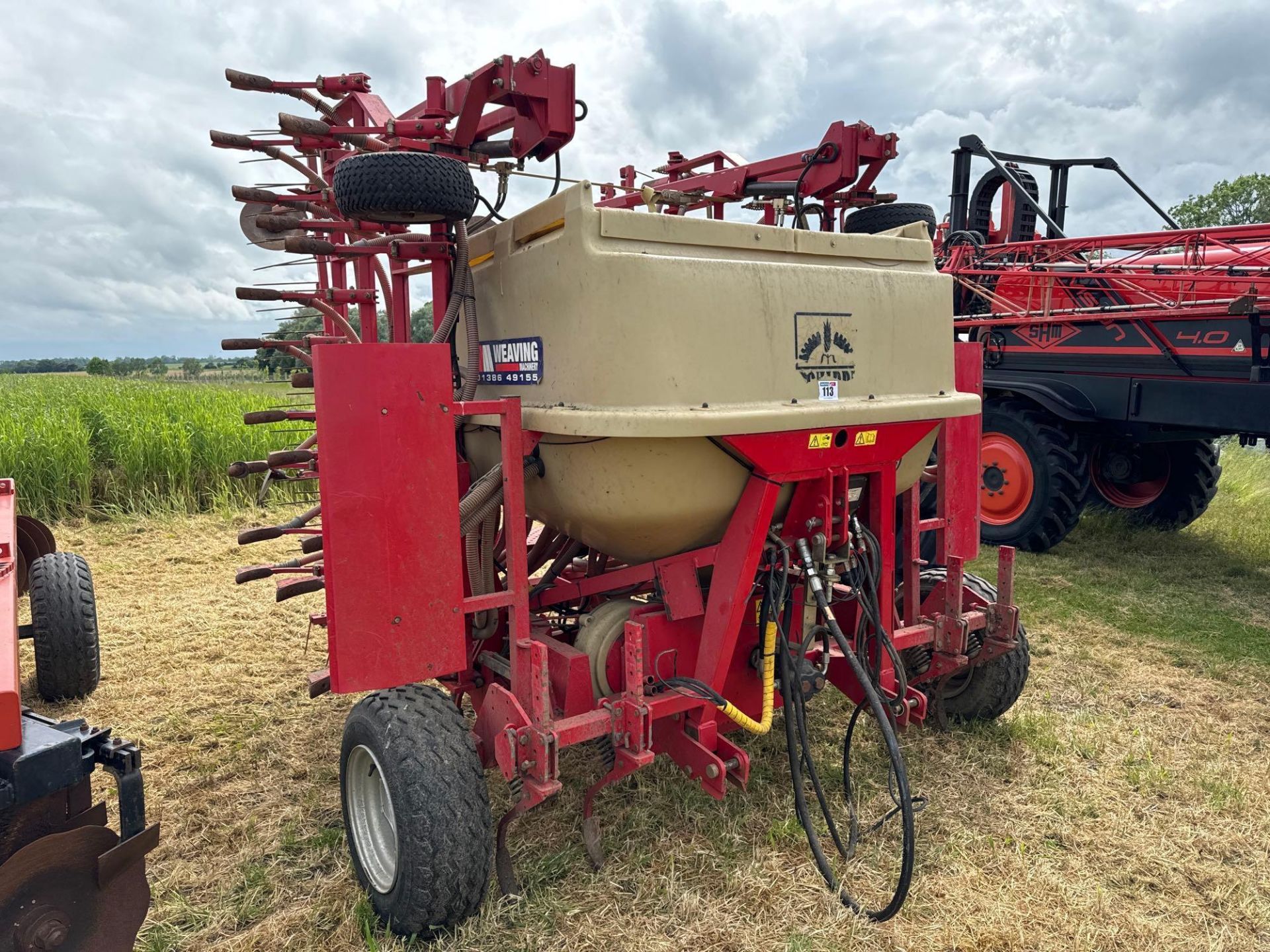 2012 Weaving 6.4m tine drill with hydraulic drive fan, tramline markers, bout markers and wheel trac - Image 3 of 9