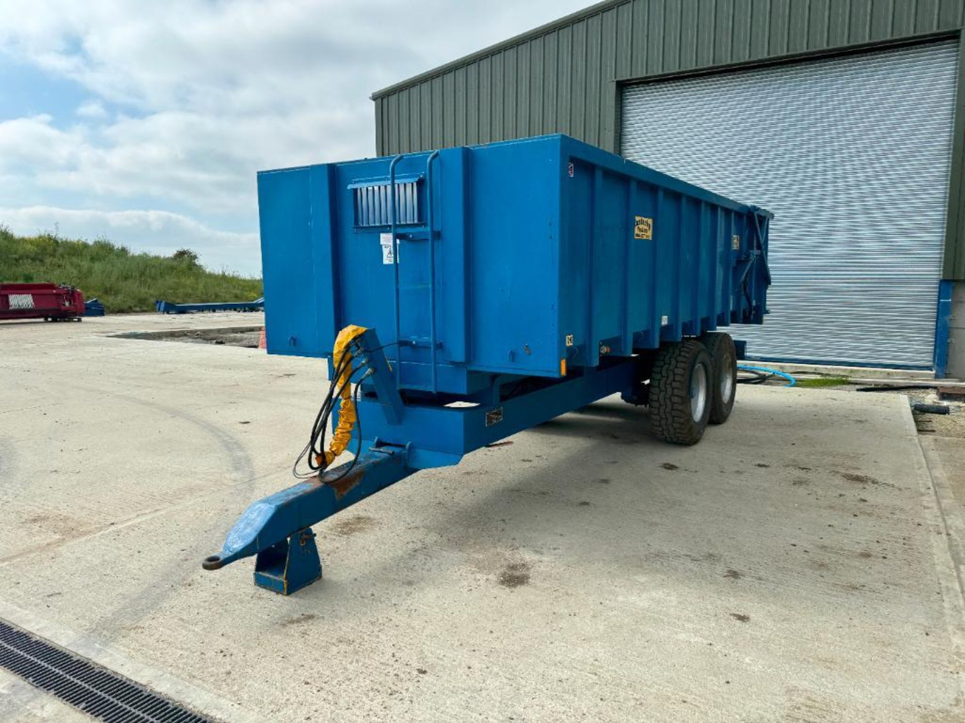 2010 Easterby ET14 15t twin axle grain trailer with sprung drawbar, hydraulic tailgate and grain chu