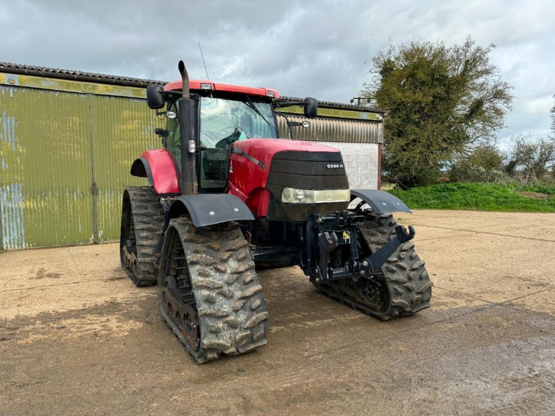 2010 Case Puma 225 CVX 4wd 50kph tractor with 4 electric spools, air brakes, front linkage and AFS P - Image 5 of 21