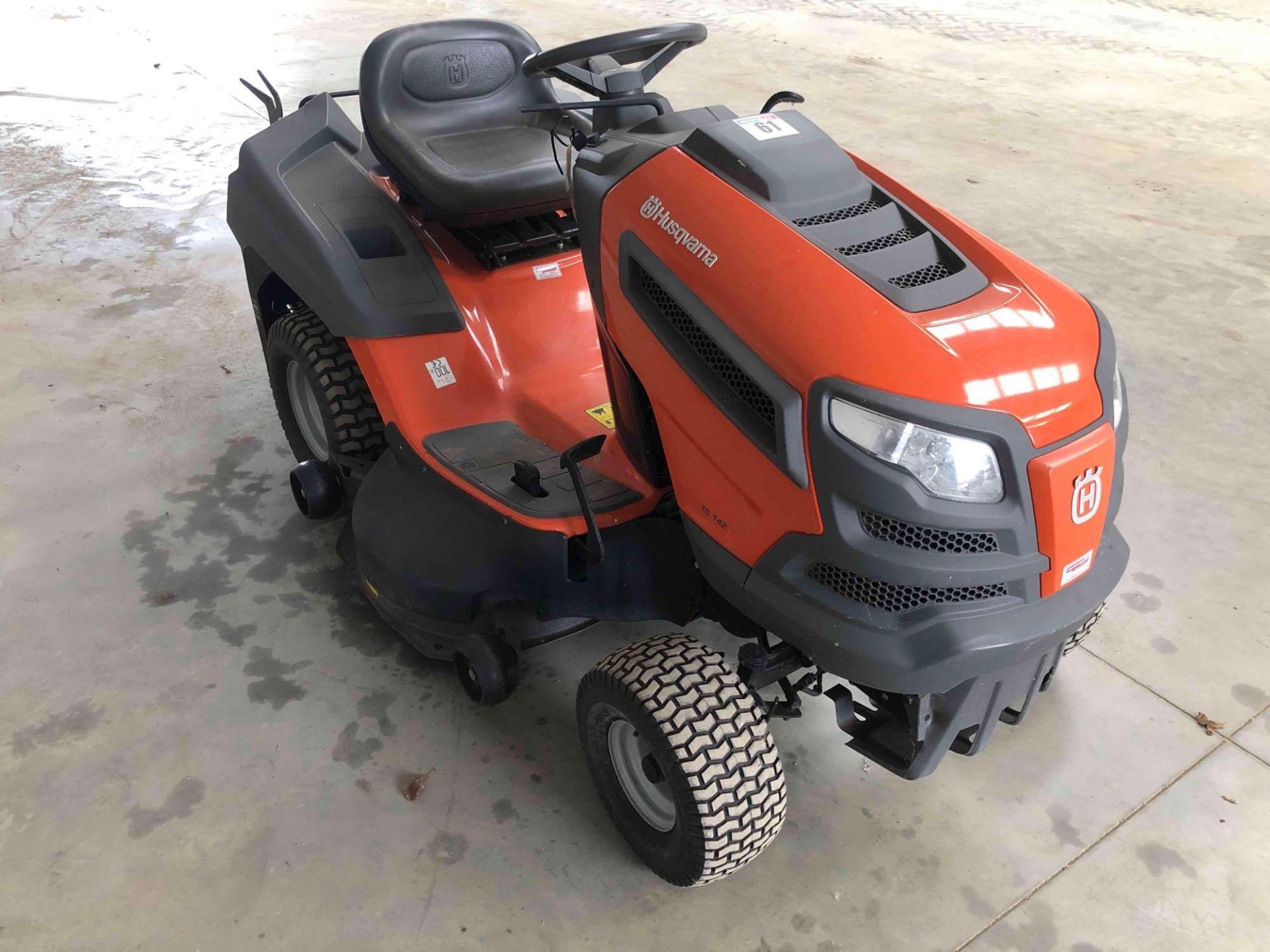 2014 Husqvarna TC142 ride on mower. Serial No: D002001