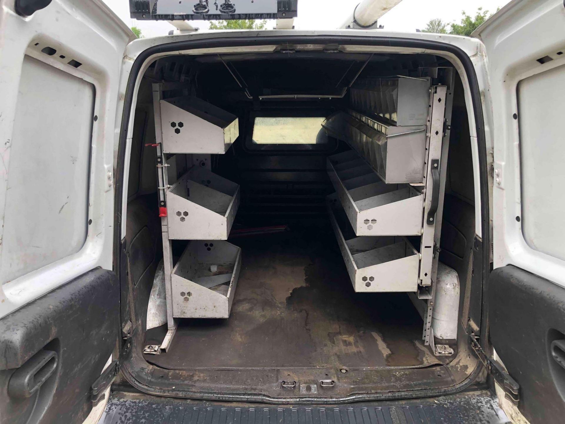 2007 Vauxhall Combo CDTi 2wd diesel van, manual, roof rack and internal racking on 185/60R15 wheels - Bild 16 aus 18