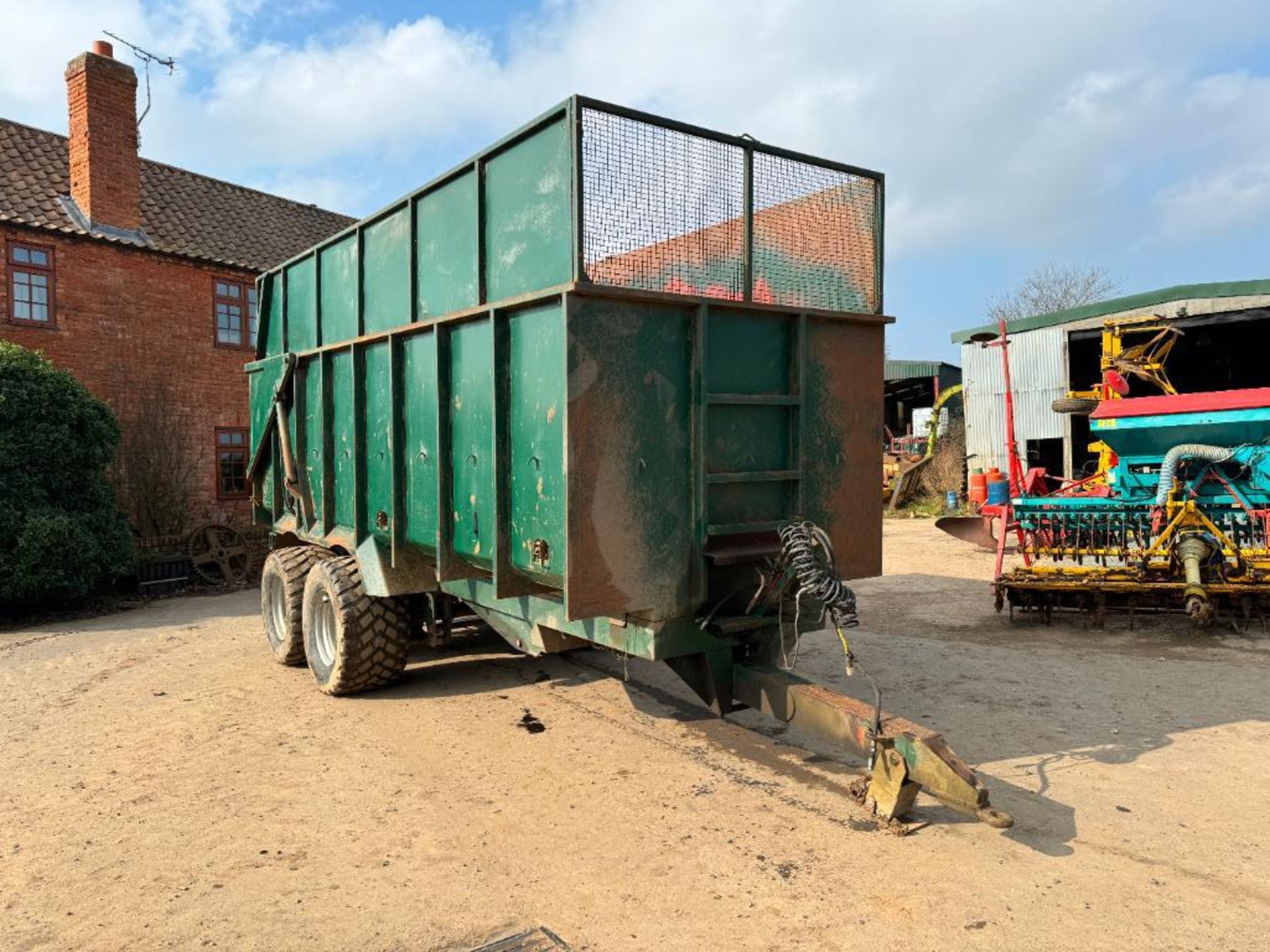 Twin axle 16t grain tailer with sprung drawbar, air brakes, hydraulic tailgate, grain chute and sila - Image 11 of 13