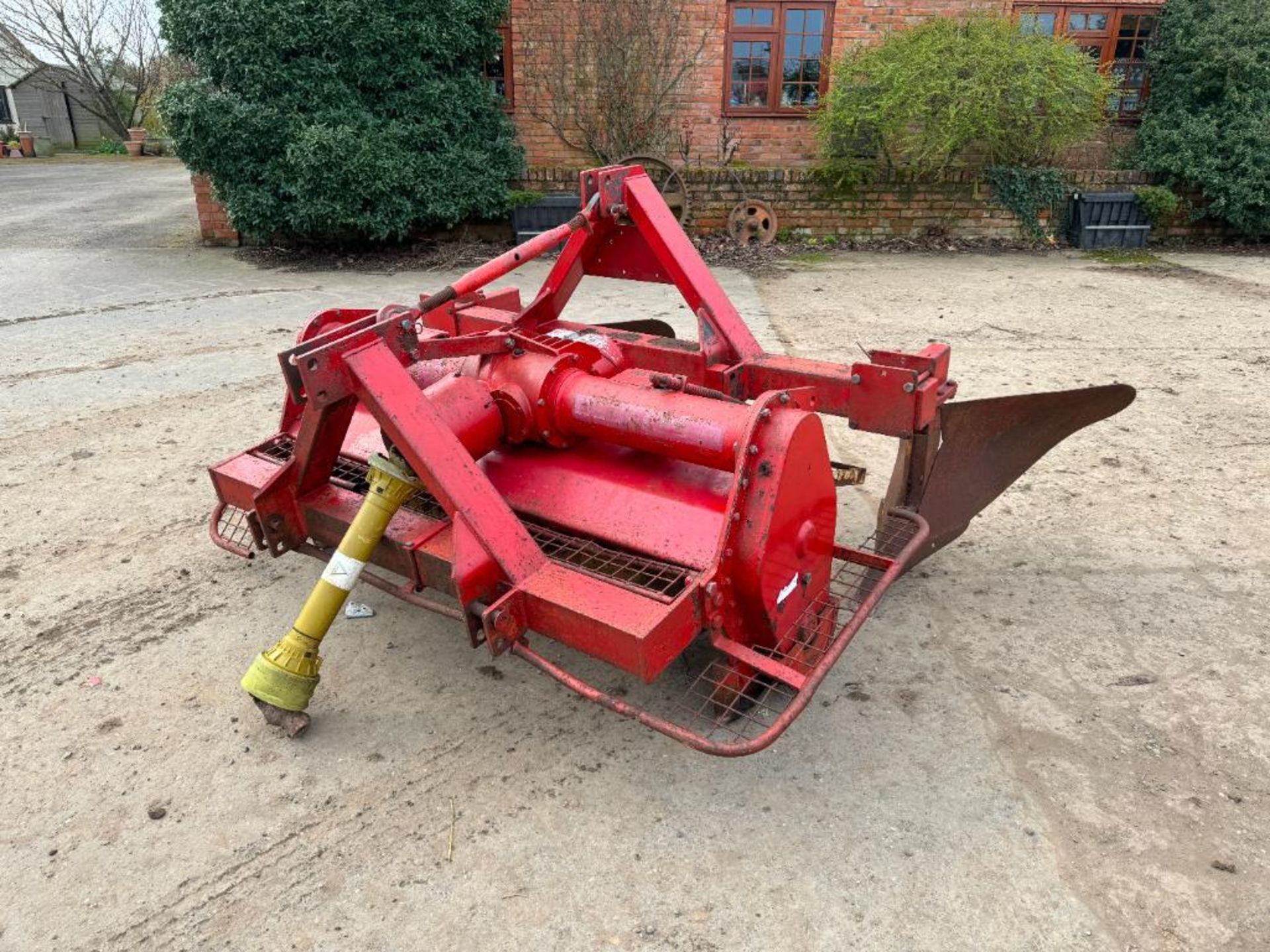 Reekie 170-S single bed tiller and ridger, linkage mounted NB: Comes with manual - Image 9 of 9
