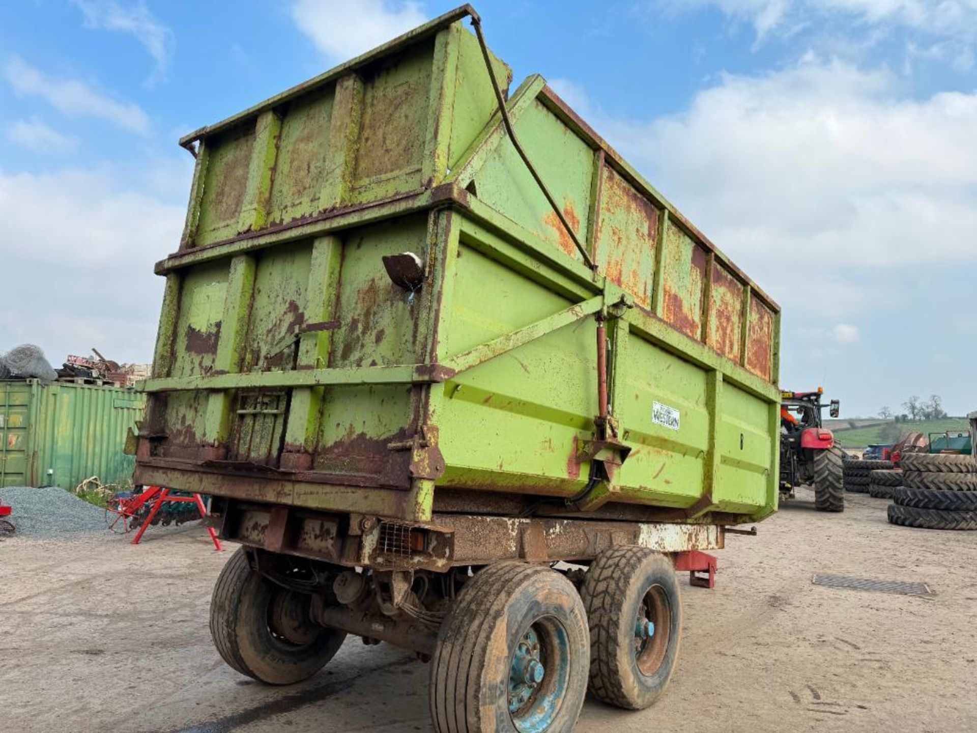 1993 Richard Weston 12t twin axle grain trailer with sprung drawbar, air brakes, hydraulic tailgate, - Image 10 of 17