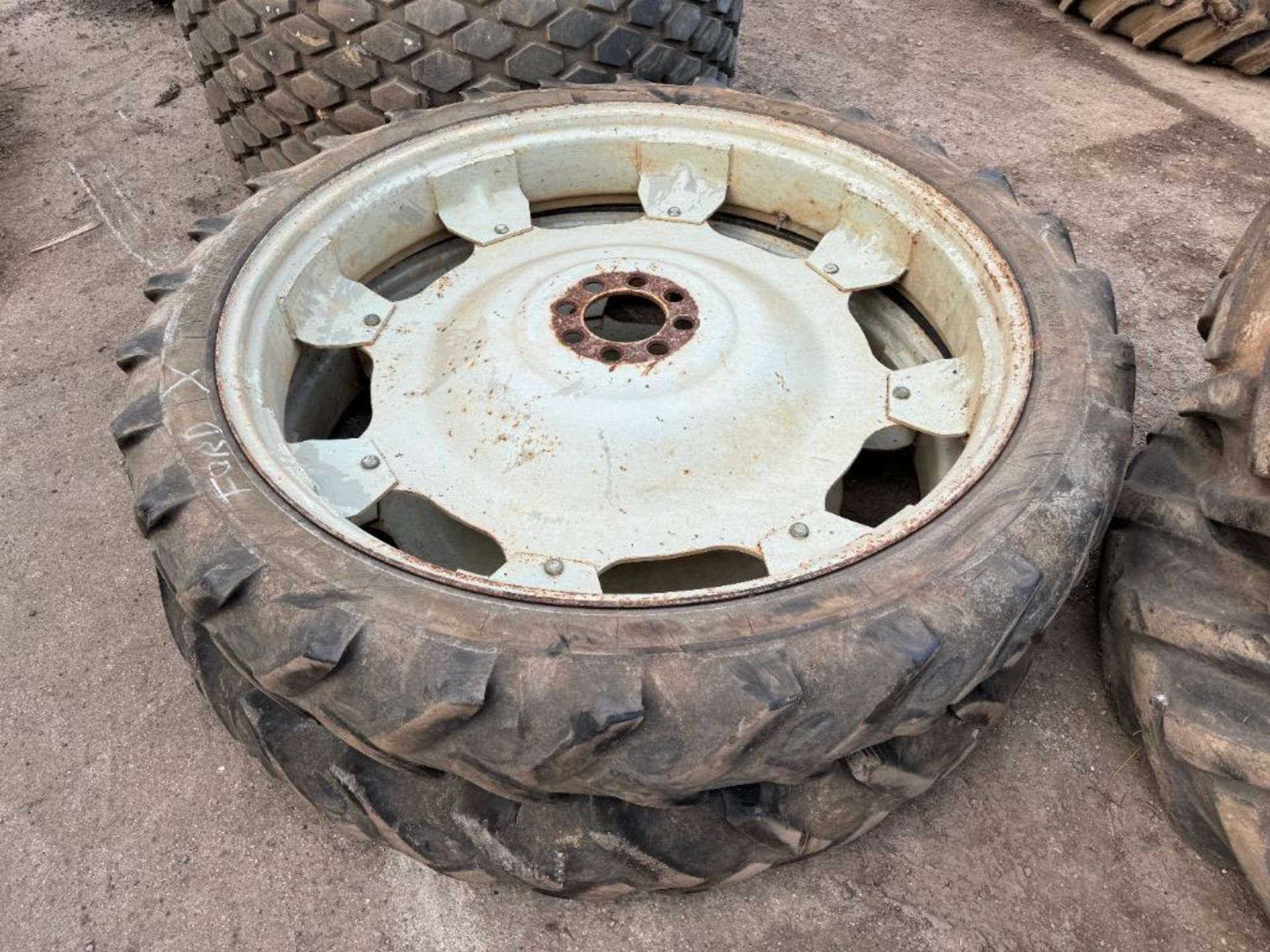Pair Michelin 9.5R48 wheels and tyres with Ford centres