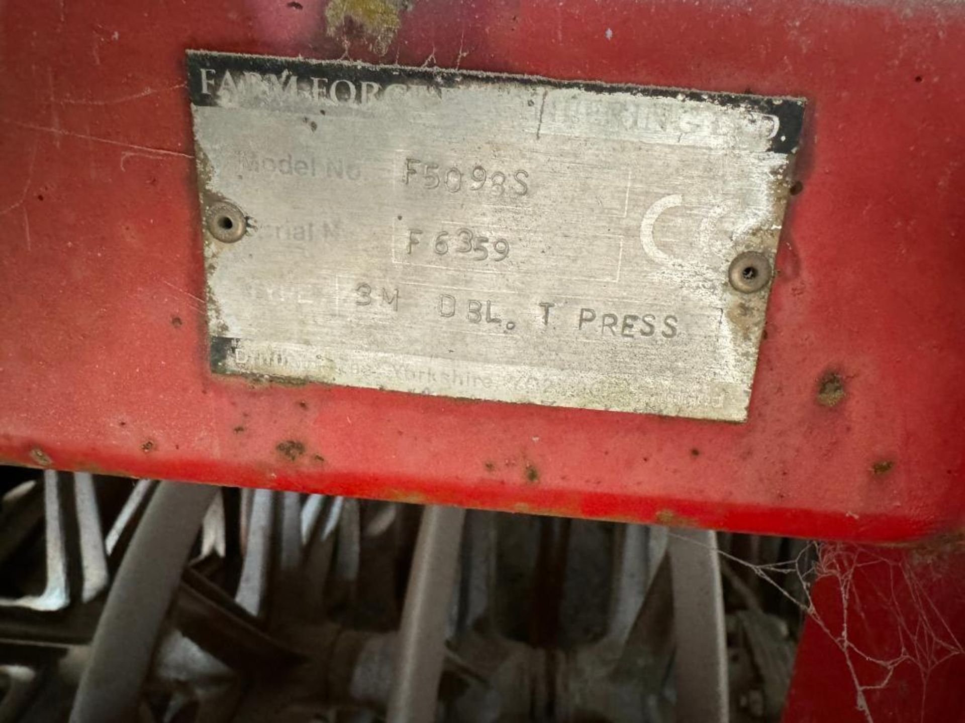 Trailed 3m press with 2 rows press rings and leading tines NB: Comes with manual - Image 3 of 4