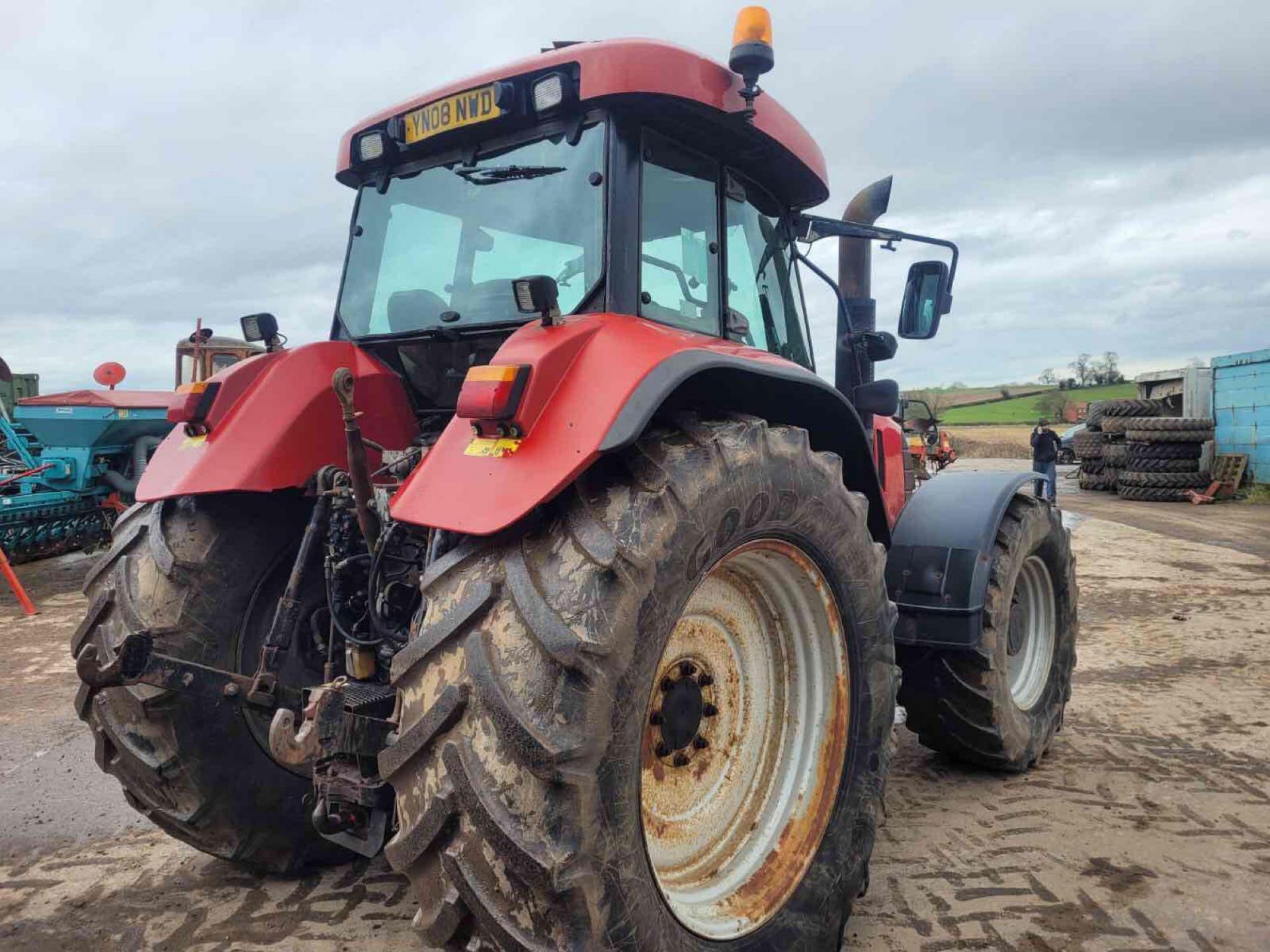 2008 Case 195 CVX 50 kph Vario 4wd tractor with 4 electric spools, air brakes and front linkage and - Image 5 of 15