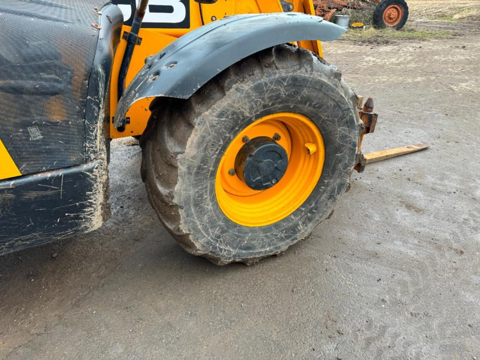 2012 JCB 531-70 Agri-Super loadall with pin and cone headstock, pallet tines, PUH on Firestone 460/7 - Bild 16 aus 21