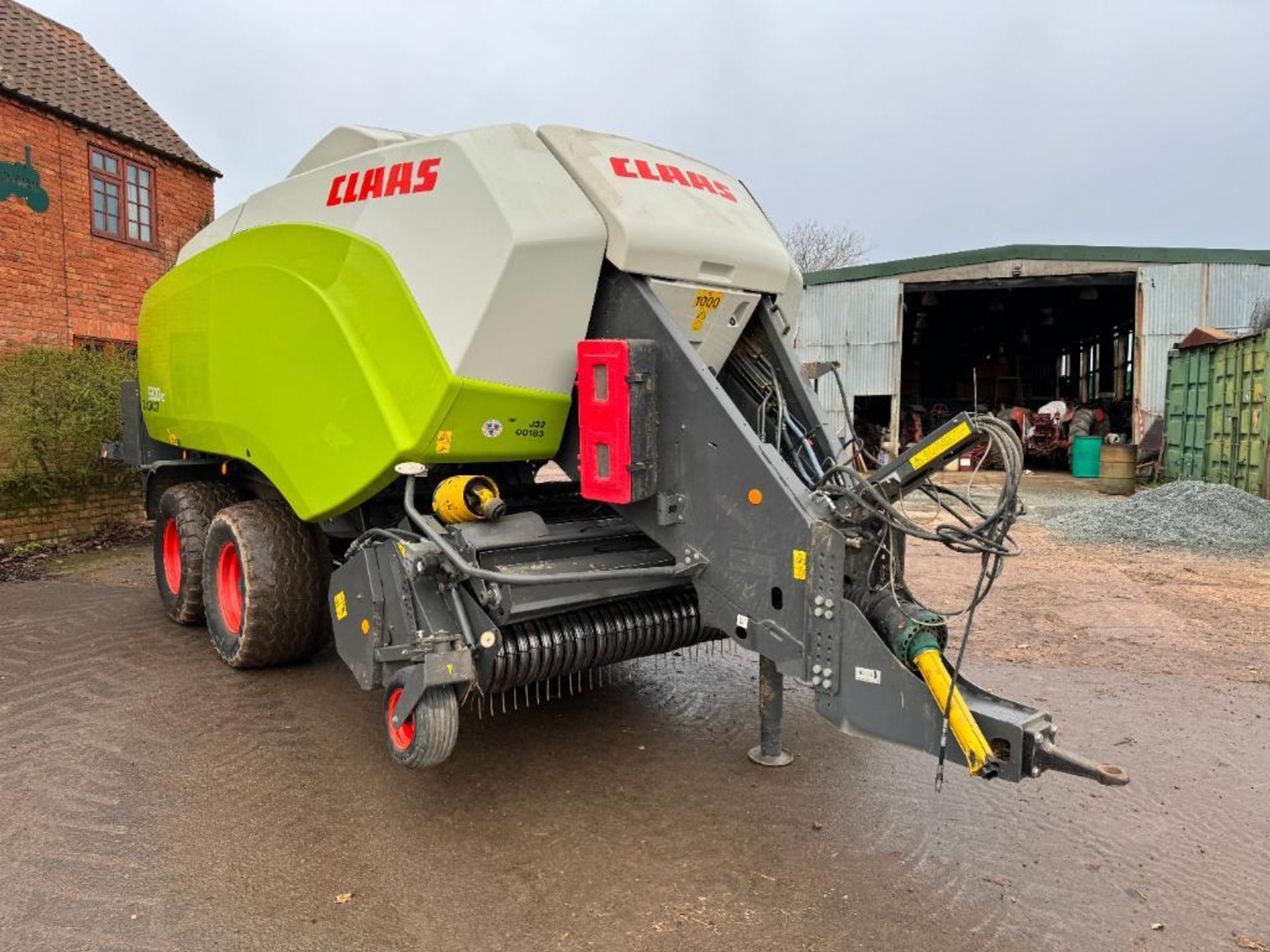 2017 Claas 5300RC Quadrant 6 string twin axle baler and Claas communicator with 120x90 chamber, bale - Image 17 of 33