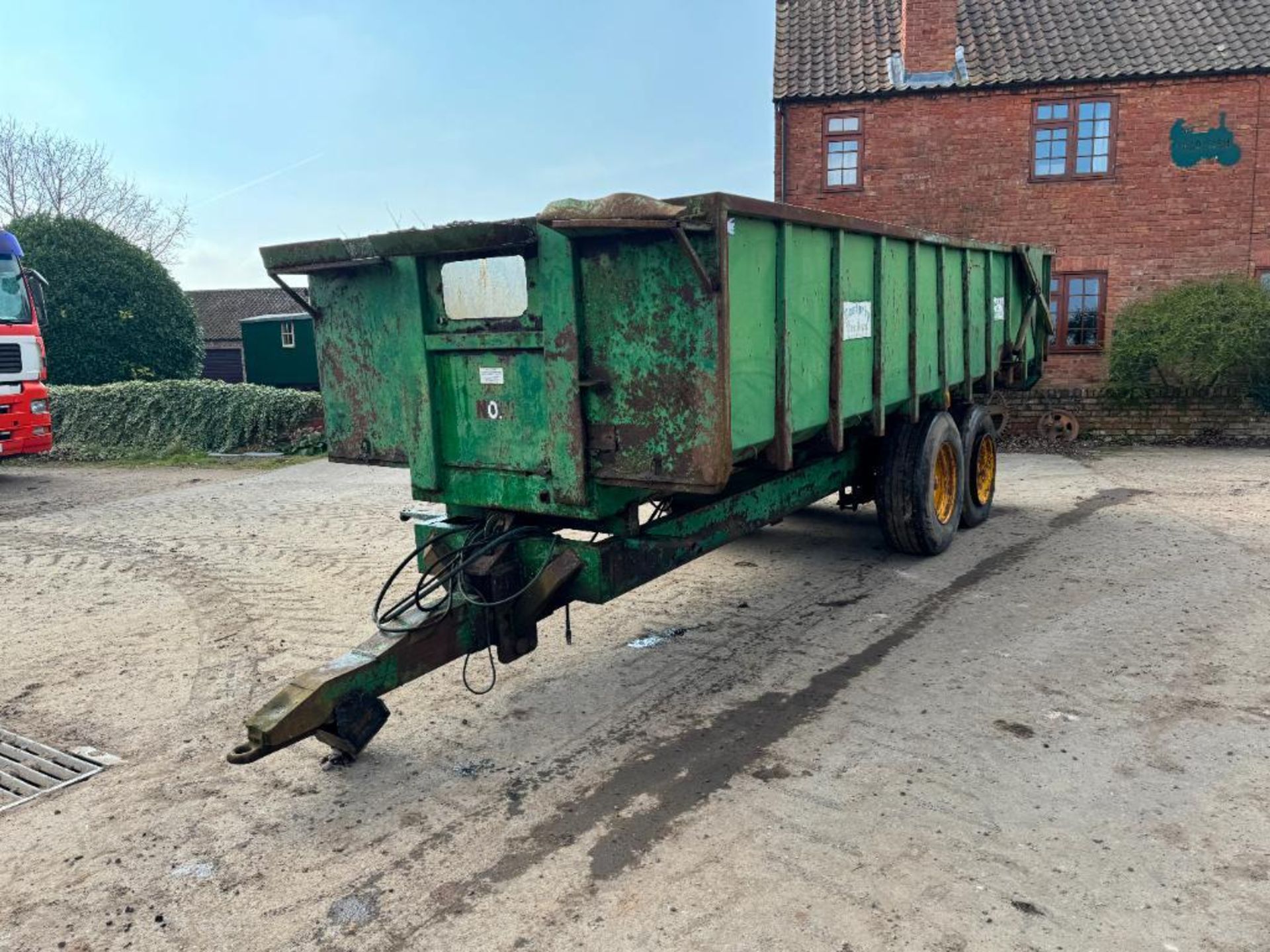 Easterby 10t twin axle root trailer with sprung drawbar, hydraulic tailgate and grain chute on 385/6
