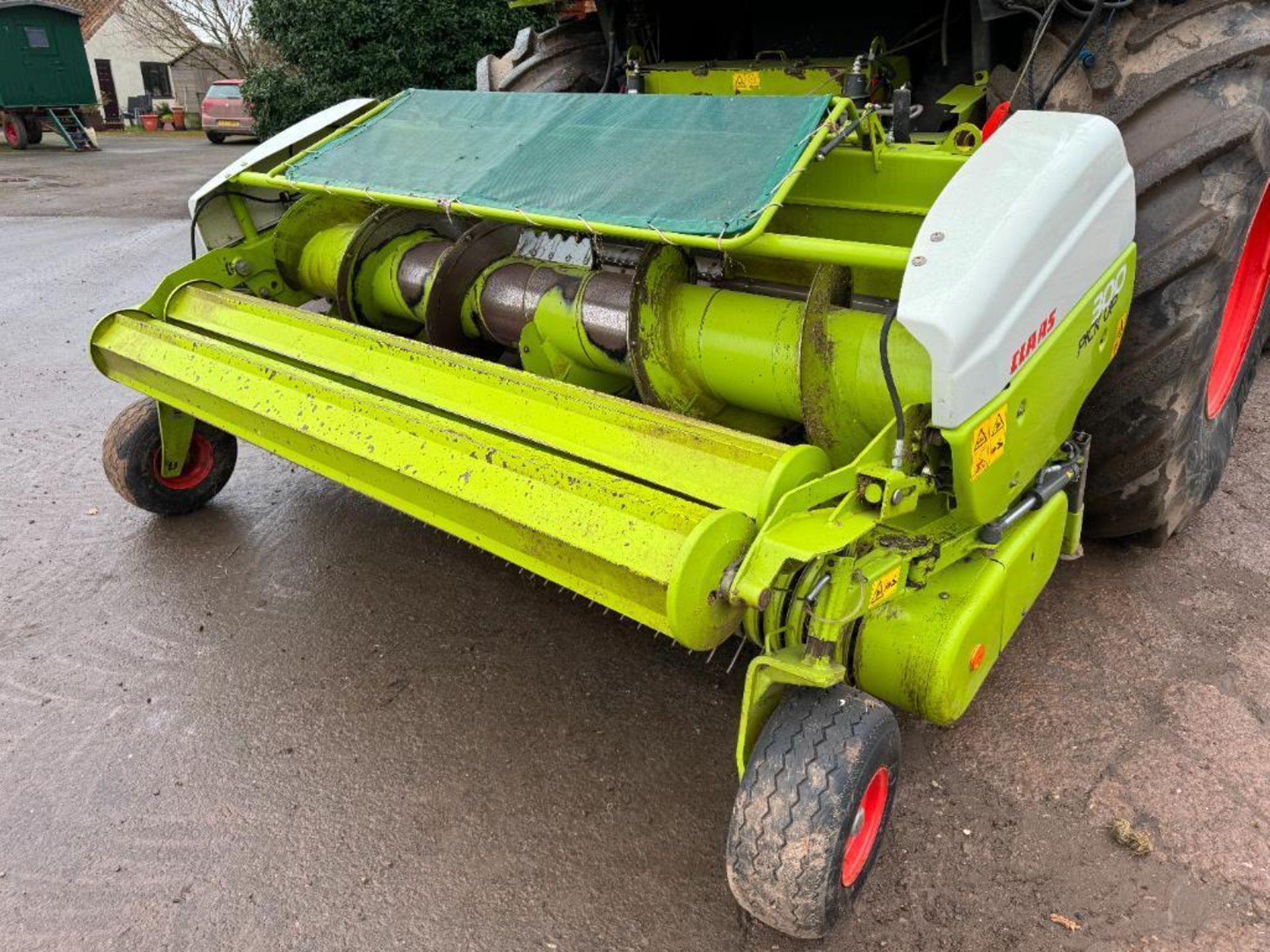 2014 Claas Jaguar 970 self-propelled forage harvester with rock stop, metal detector, rear and spout - Image 23 of 27