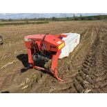 2010 Kuhn GMD3510 3.5m disc mower with lift control. Serial No: K0614 NB: Comes with manual