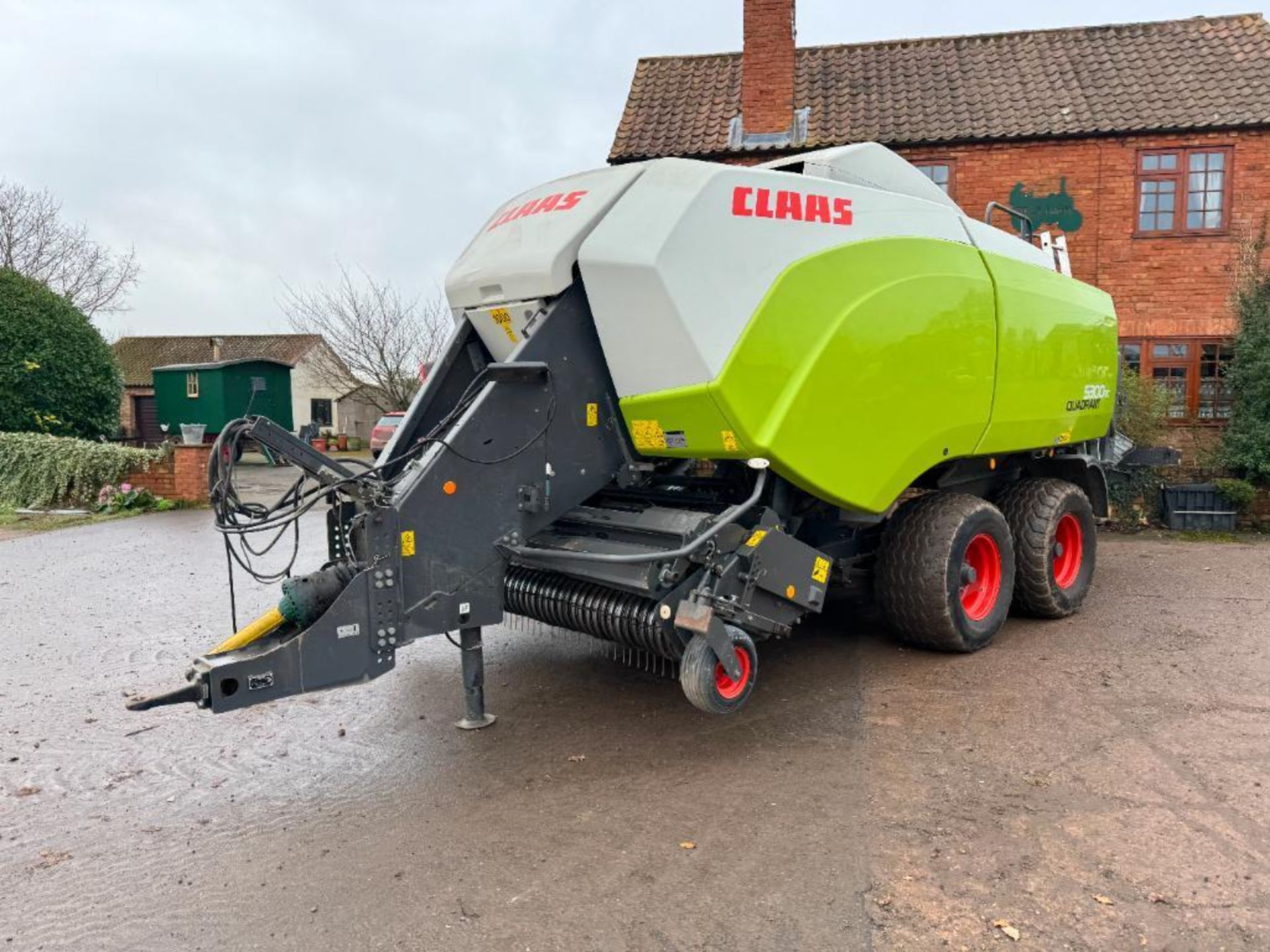 2017 Claas 5300RC Quadrant 6 string twin axle baler and Claas communicator with 120x90 chamber, bale - Image 3 of 33