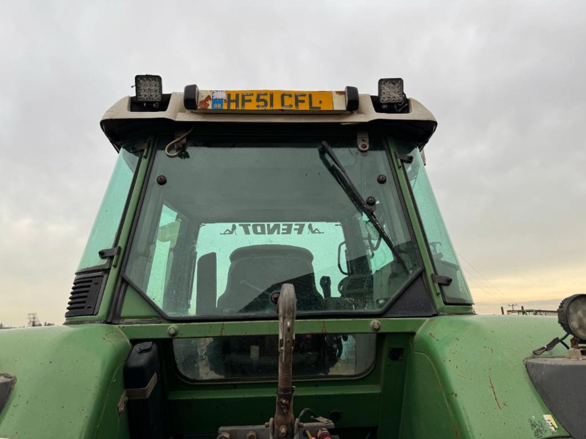 2001 Fendt 716 Vario 50kph 4wd tractor with 4 electric spools, air brakes and front linkage on BKT 5 - Image 12 of 22