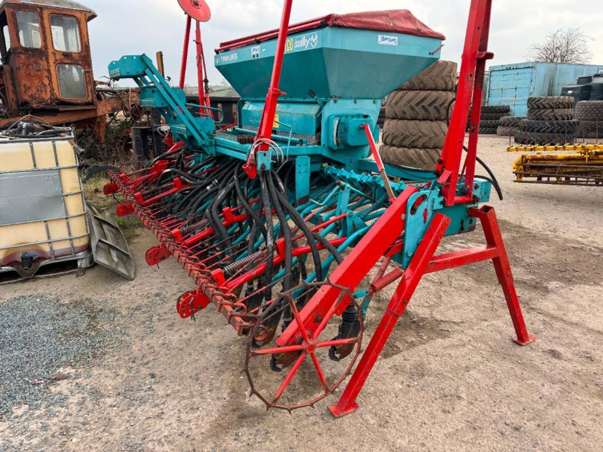 1994 Sulky Spi 4m piggy back drill with tramline and bout markers. Serial No: SP05105 - Image 9 of 9