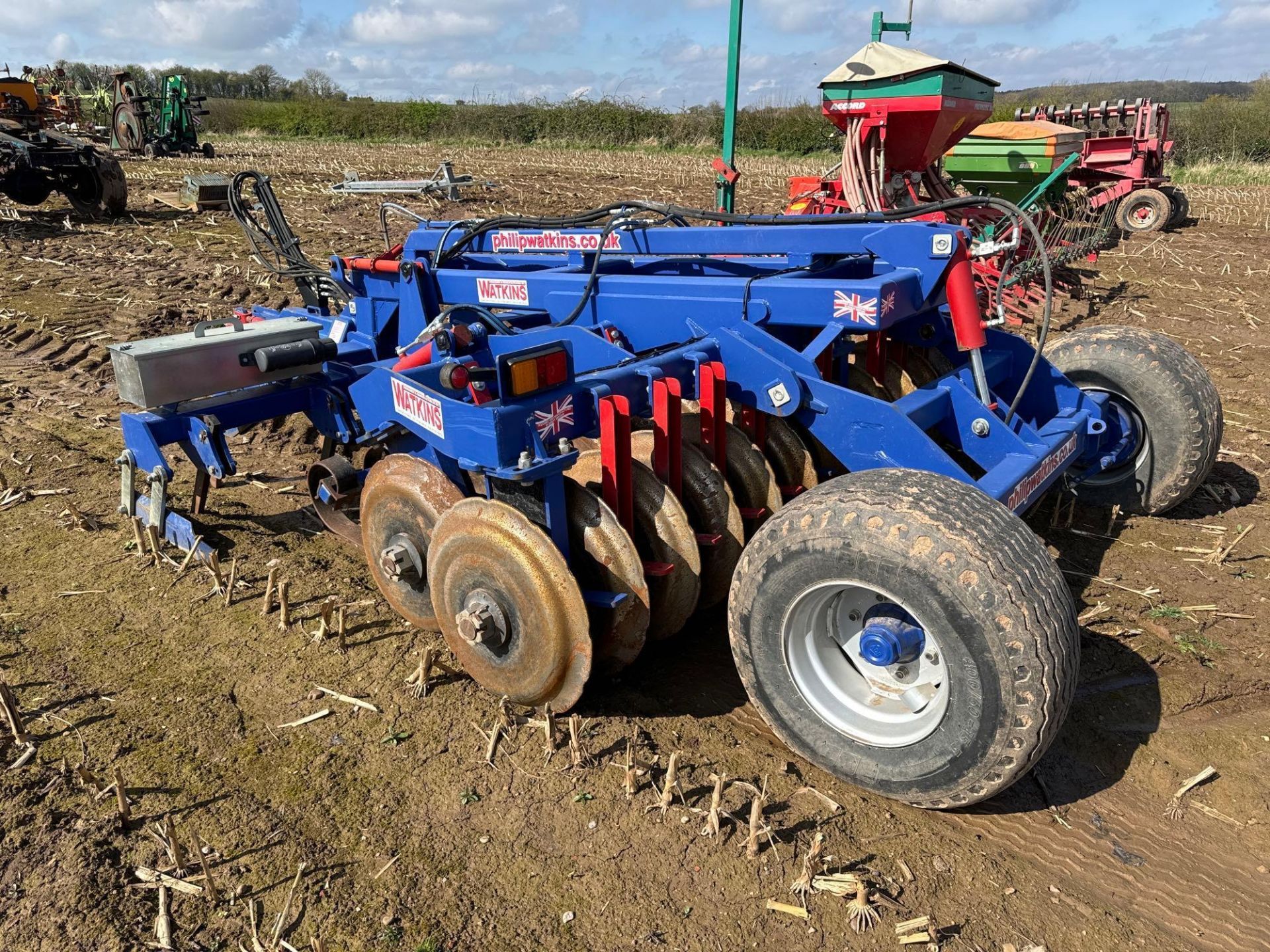 2019 Philip Watkins 3m cultipress with 2 rows tines, levelling paddles and DD packer. Serial No: WAT - Image 2 of 4