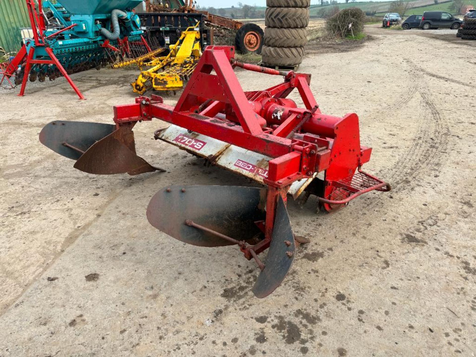 Reekie 170-S single bed tiller and ridger, linkage mounted NB: Comes with manual - Image 4 of 9