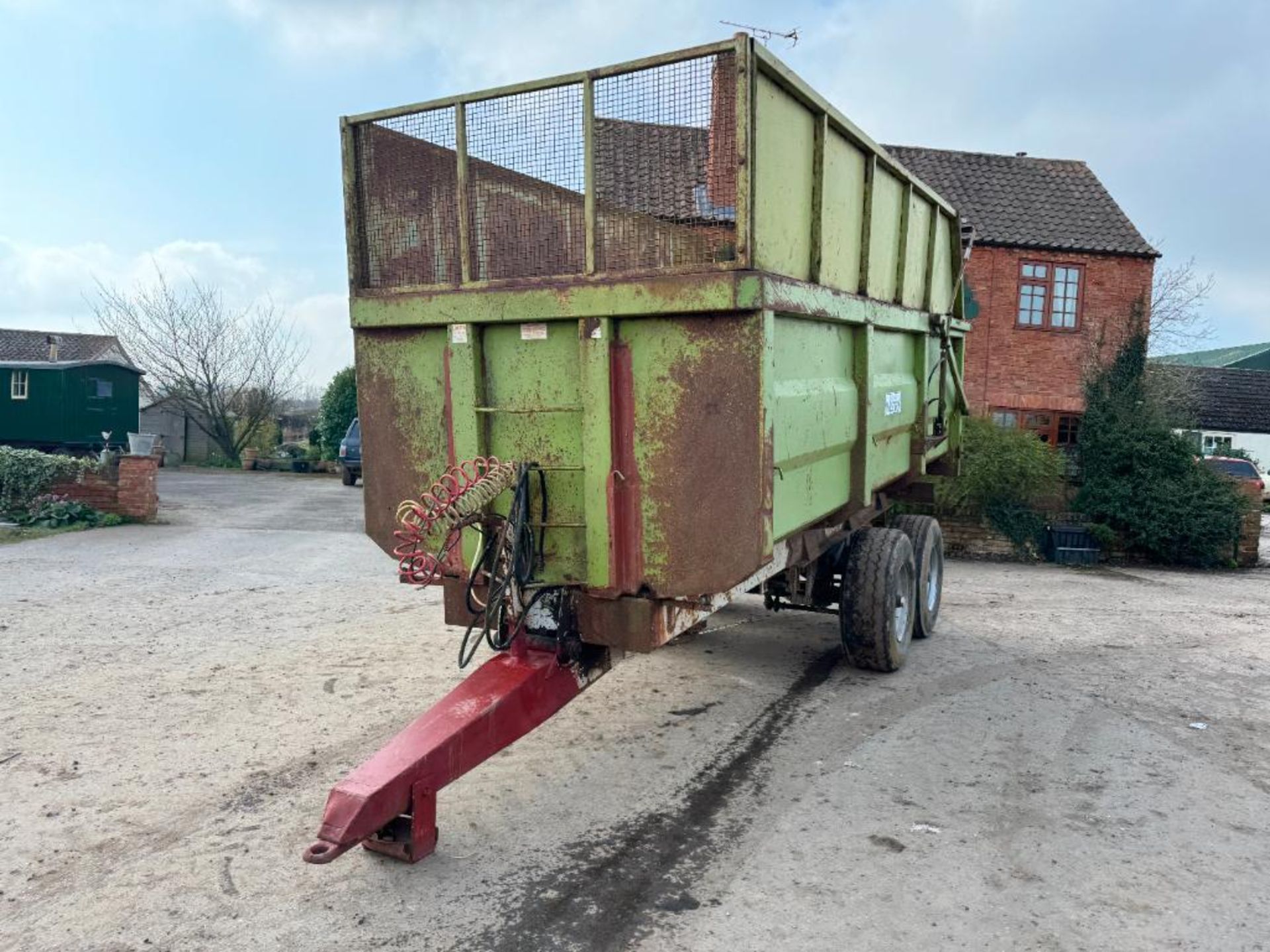 1993 Richard Weston 12t twin axle grain trailer with sprung drawbar, air brakes, hydraulic tailgate, - Image 5 of 17