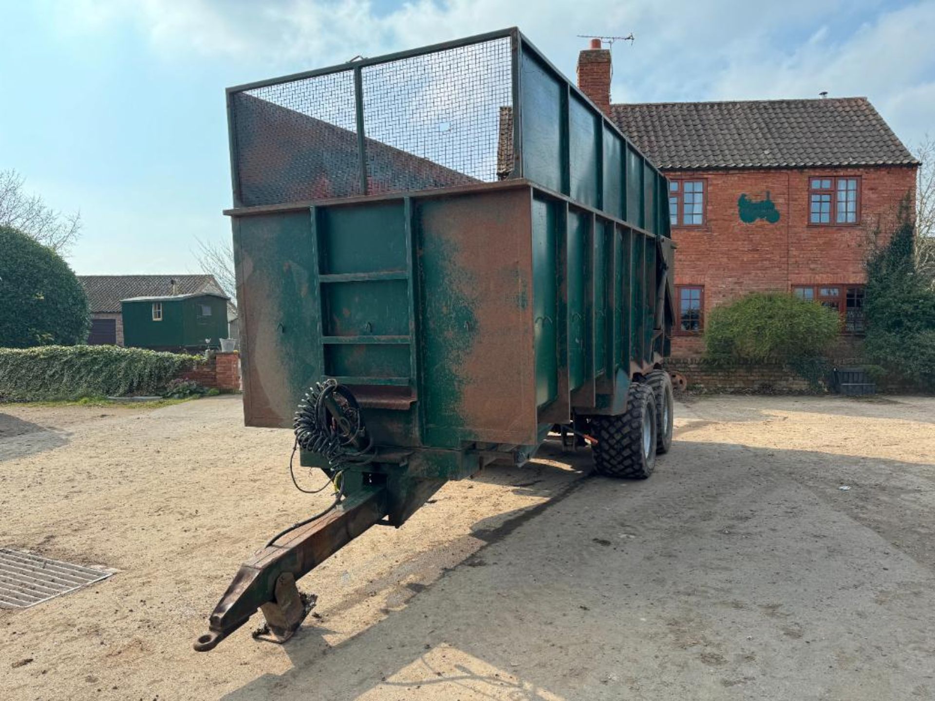 Twin axle 16t grain tailer with sprung drawbar, air brakes, hydraulic tailgate, grain chute and sila - Image 2 of 13