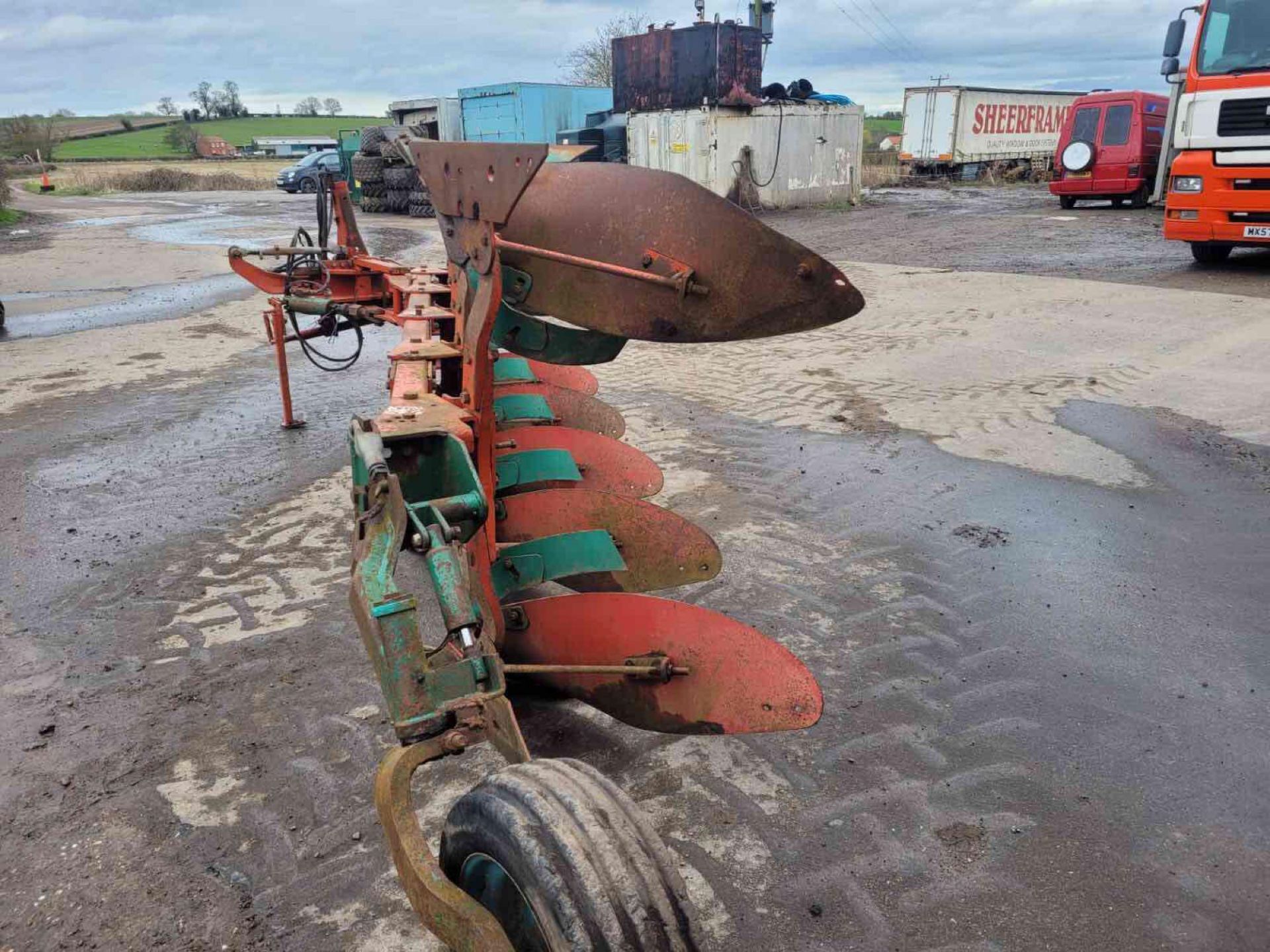 Kverneland LD85 5f (4f+1f) reversible plough with skimmers, manual vari-width - Image 6 of 7