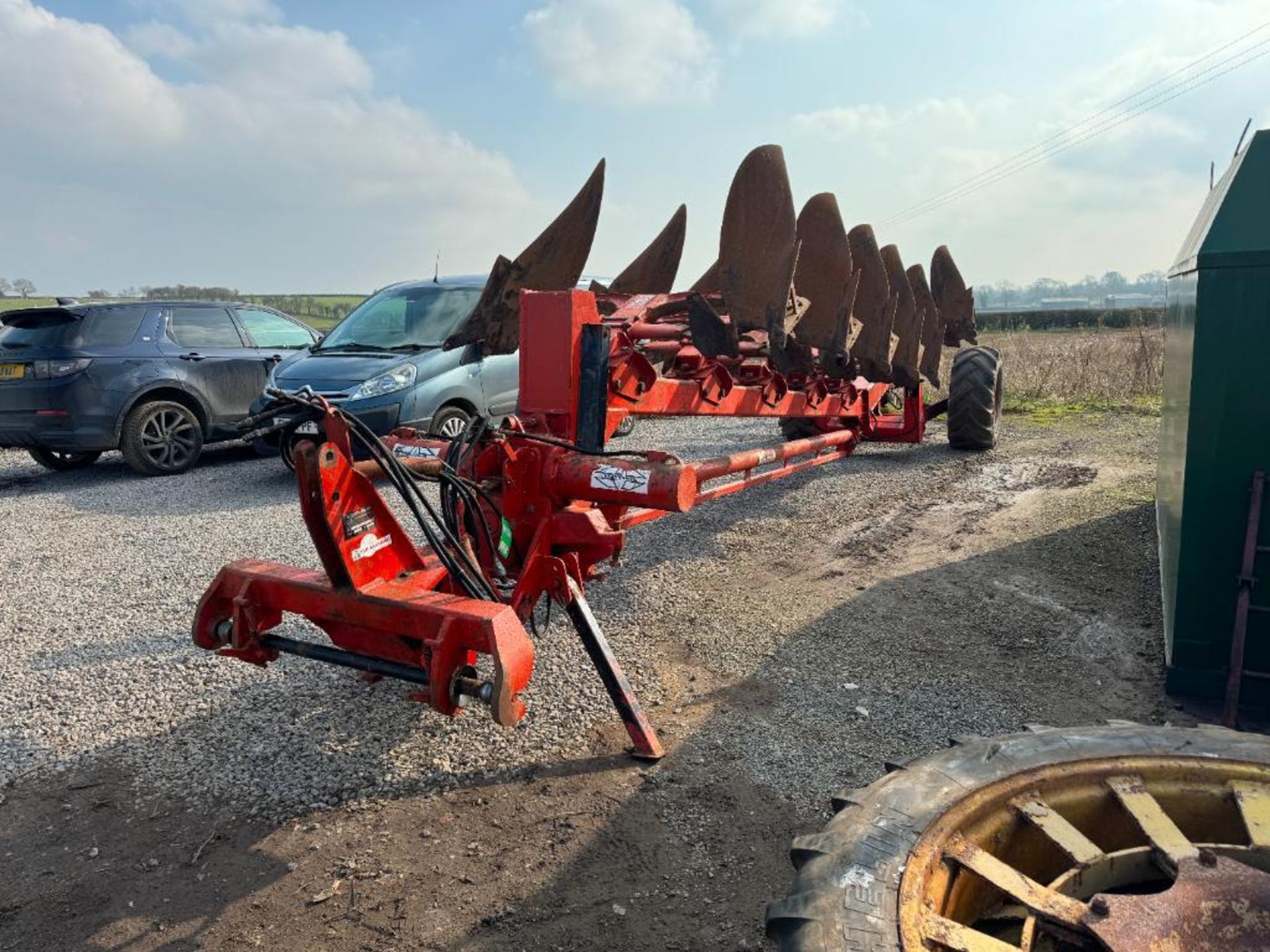 1993 Gr�goire Besson 8f wagon on-land in furrow wagon plough. Model No: SPERB9 814160100. Serial No: - Image 2 of 5