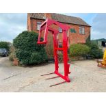 Hydraulic 4 bale grab with pin and cone attachments