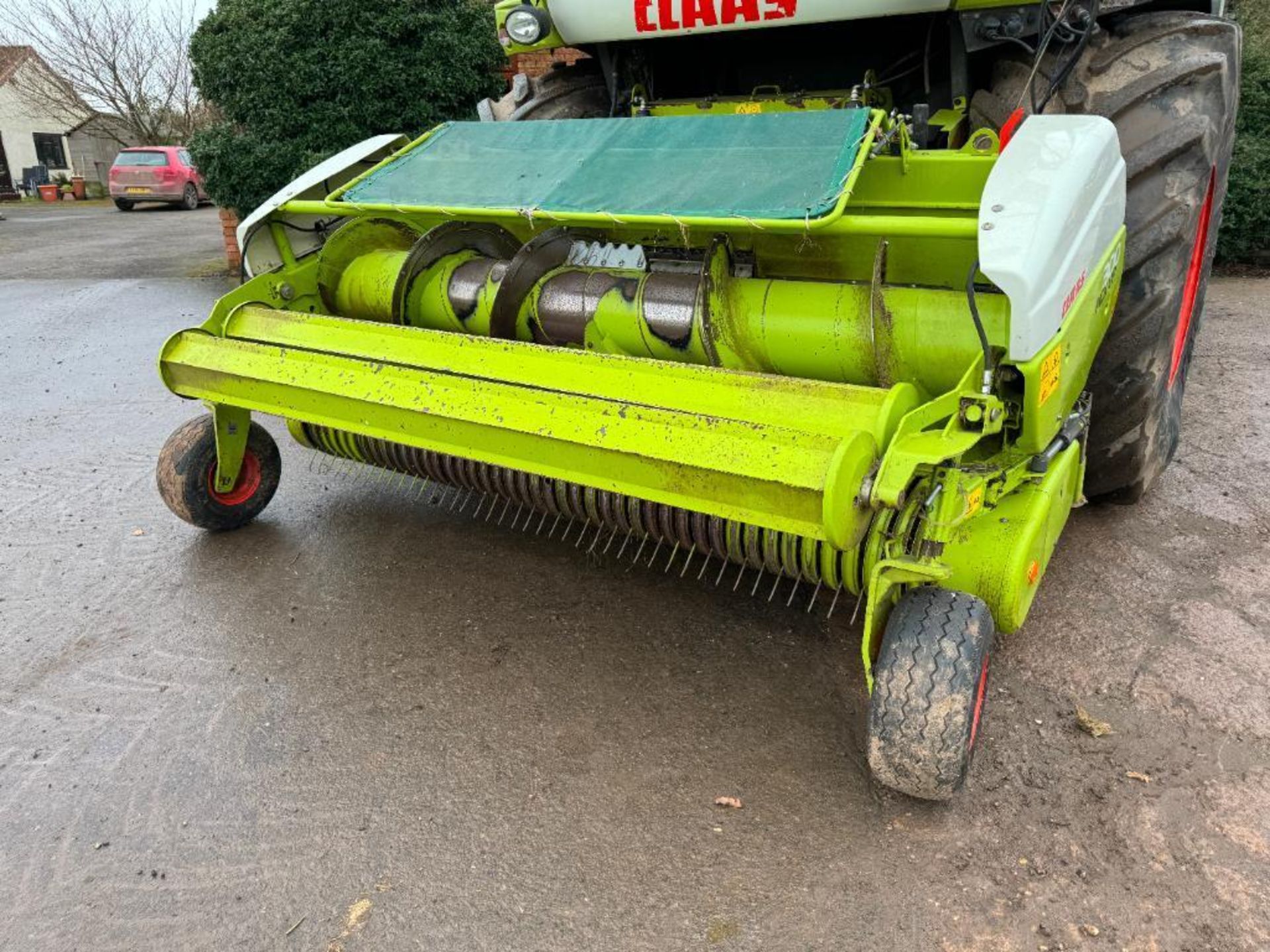 2014 Claas Jaguar 970 self-propelled forage harvester with rock stop, metal detector, rear and spout - Bild 2 aus 27