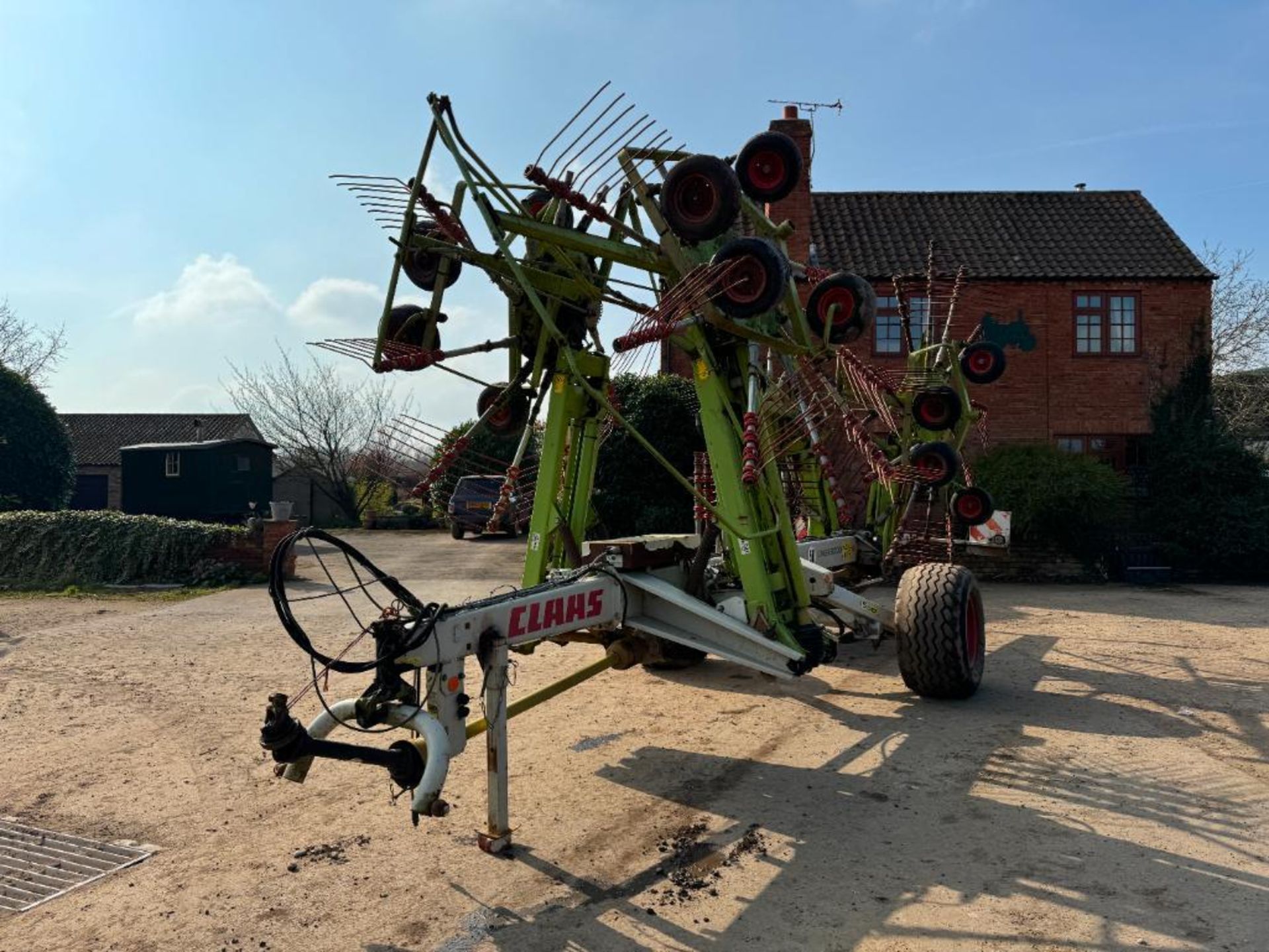 2003 Claas Liner 3000 4 rotor trailed rake, hydraulic folding on 550/55R20 wheels and tyres. Serial - Image 4 of 20