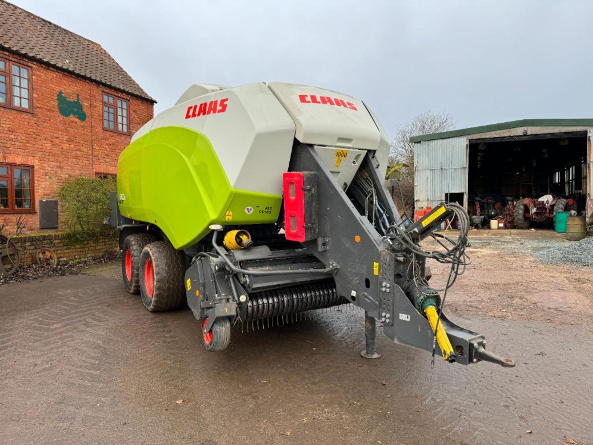 2017 Claas 5300RC Quadrant 6 string twin axle baler and Claas communicator with 120x90 chamber, bale - Image 18 of 33