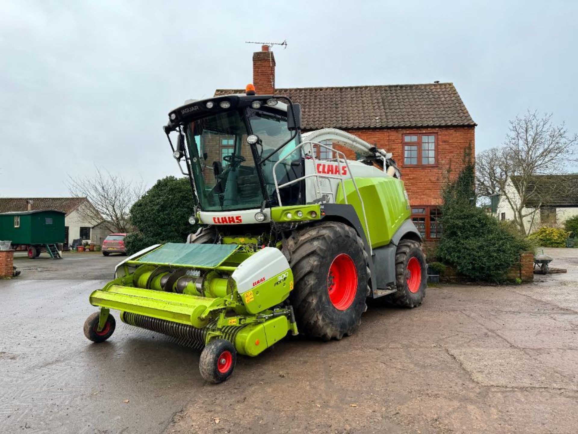 2014 Claas Jaguar 970 self-propelled forage harvester with rock stop, metal detector, rear and spout - Image 19 of 27