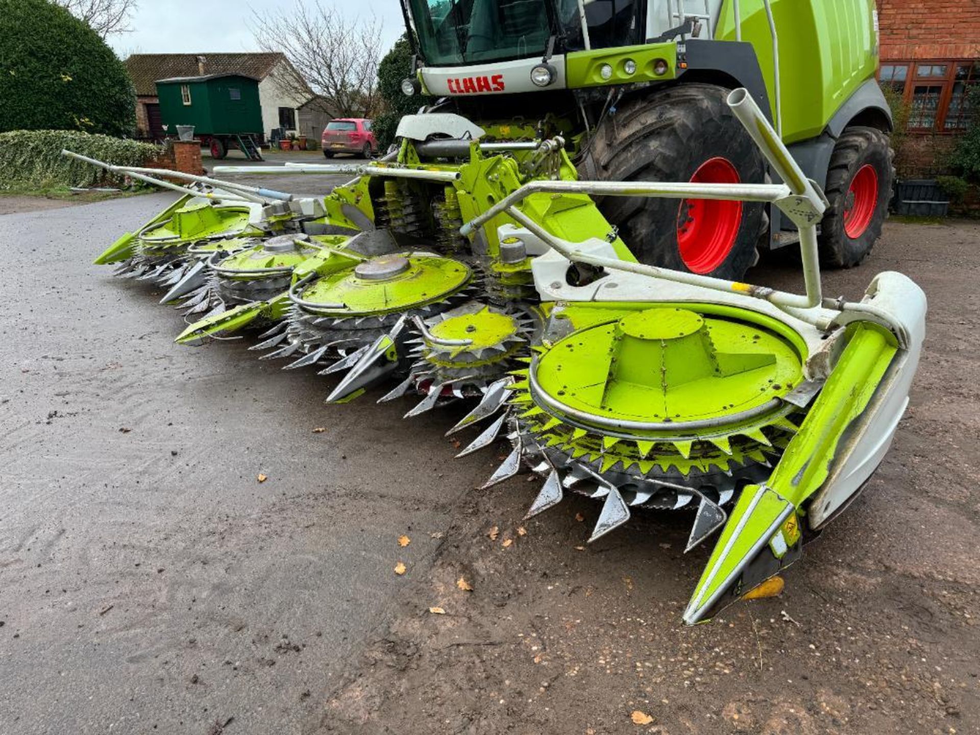 2016 Claas Orbis 10 row 7.5m hydraulic folding auto-contour and row finder maize header. Serial No: - Image 8 of 15