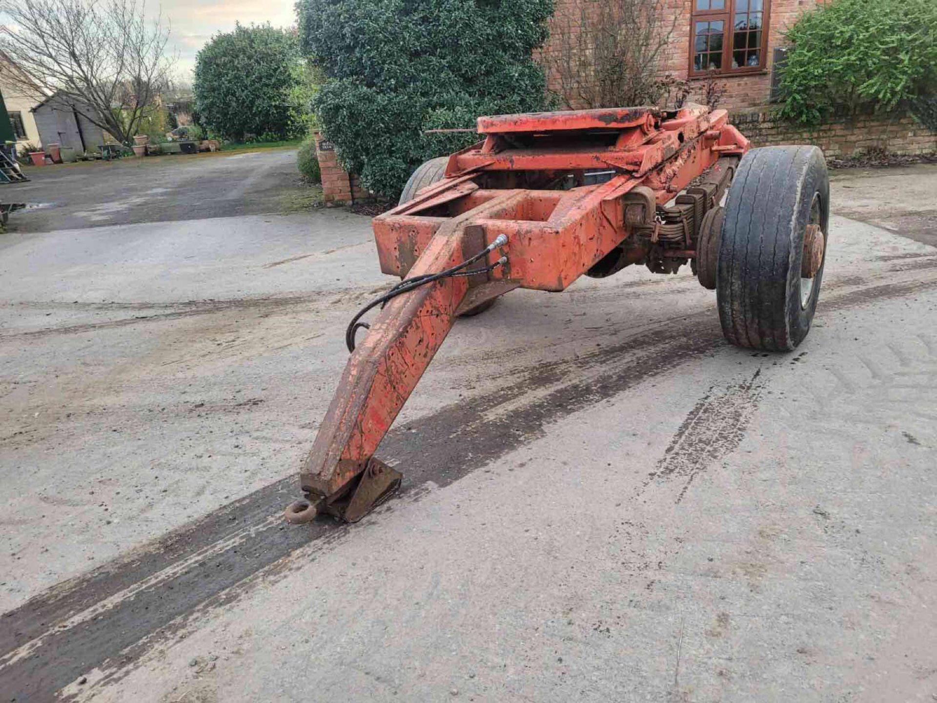 Single axle dolly with oil brakes - Image 3 of 5