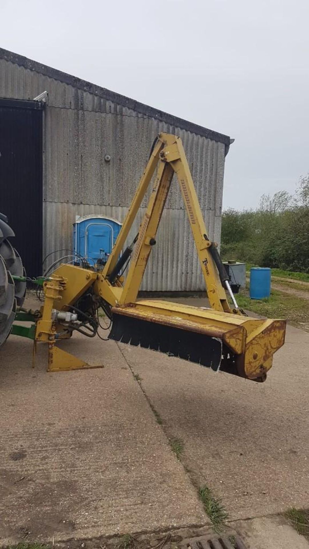 Twose 520 hedge cutter