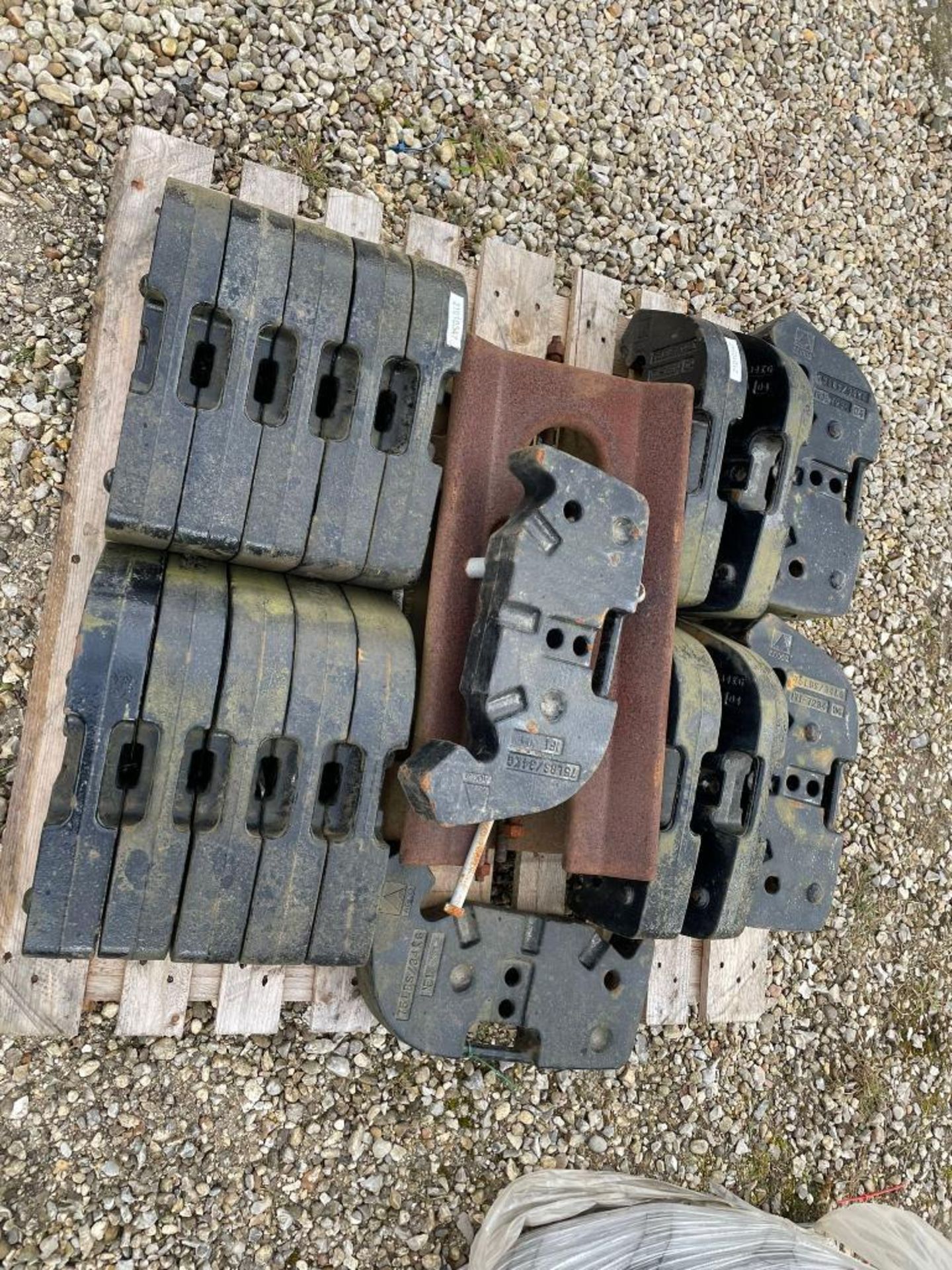 Full set of 34kg AGCO track weights